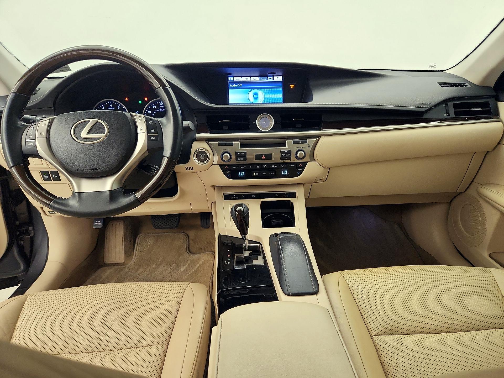 Thumbnail: 2013 Lexus ES - 9