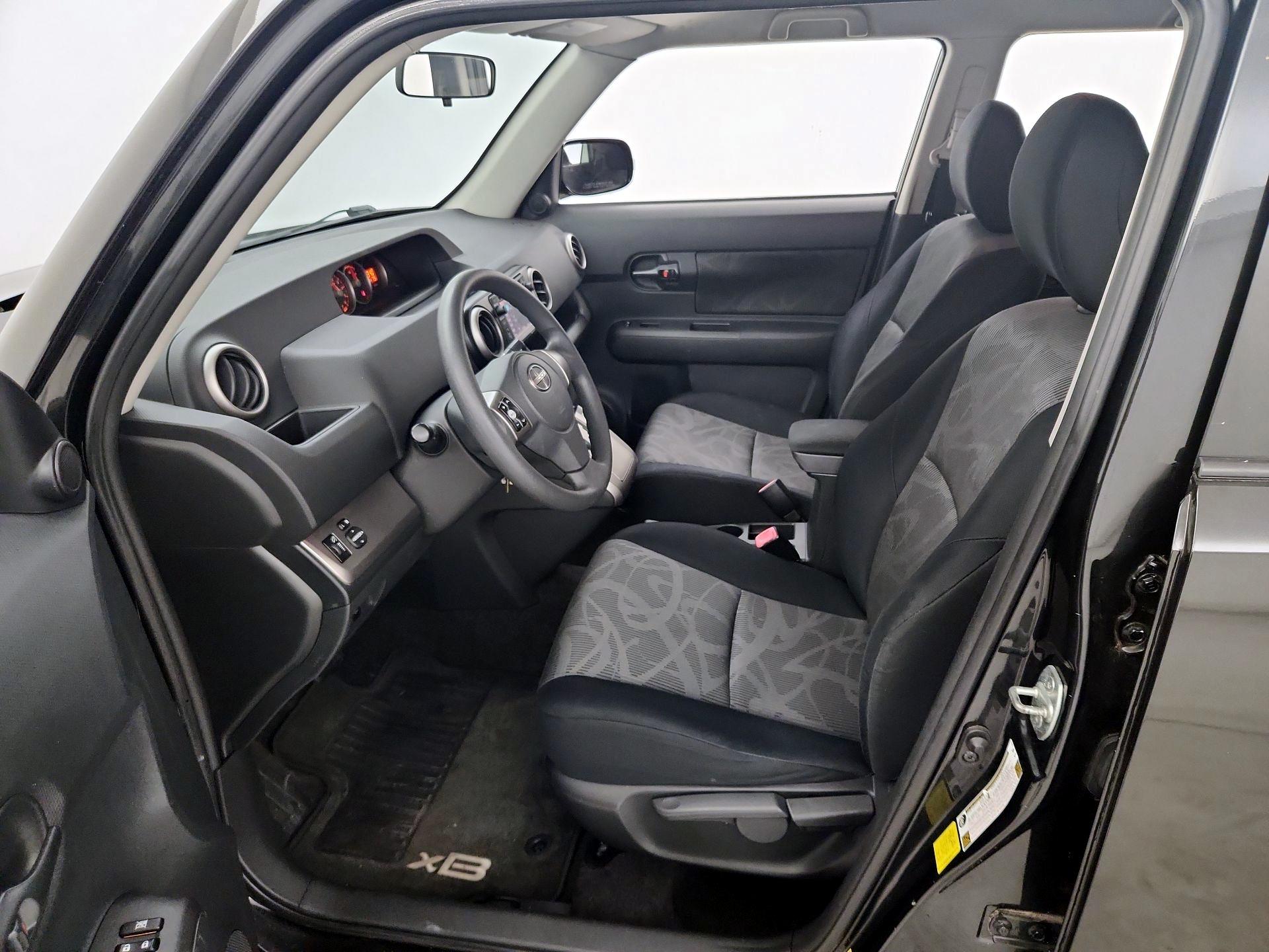 Thumbnail: 2013 Scion xB - 11