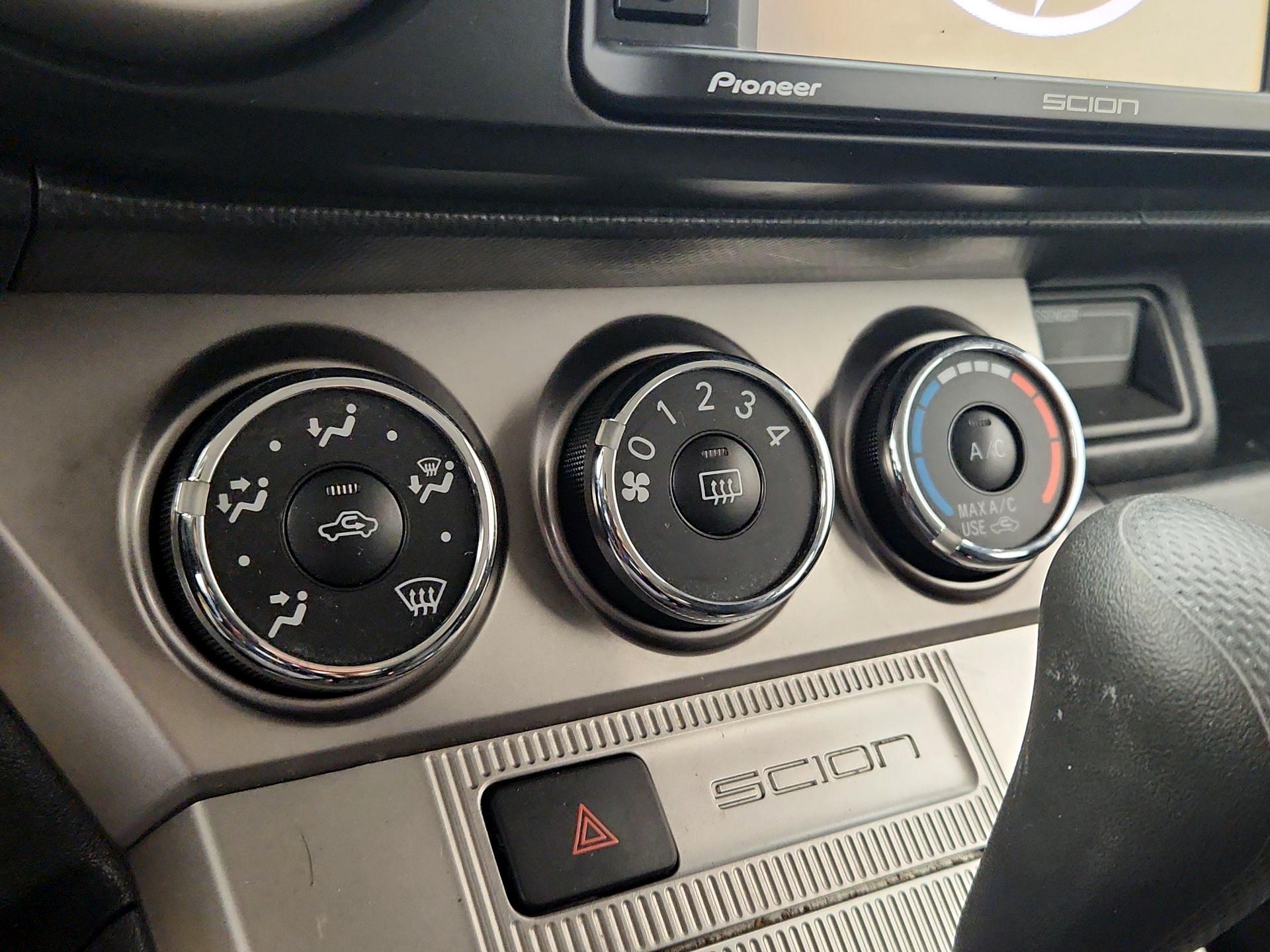 Thumbnail: 2013 Scion xB - 15