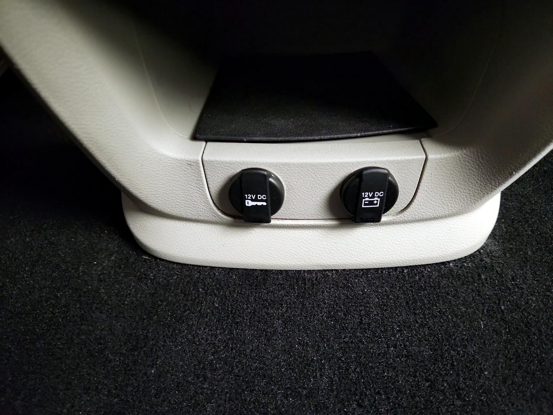 Thumbnail: 2019 Dodge Grand Caravan - 18