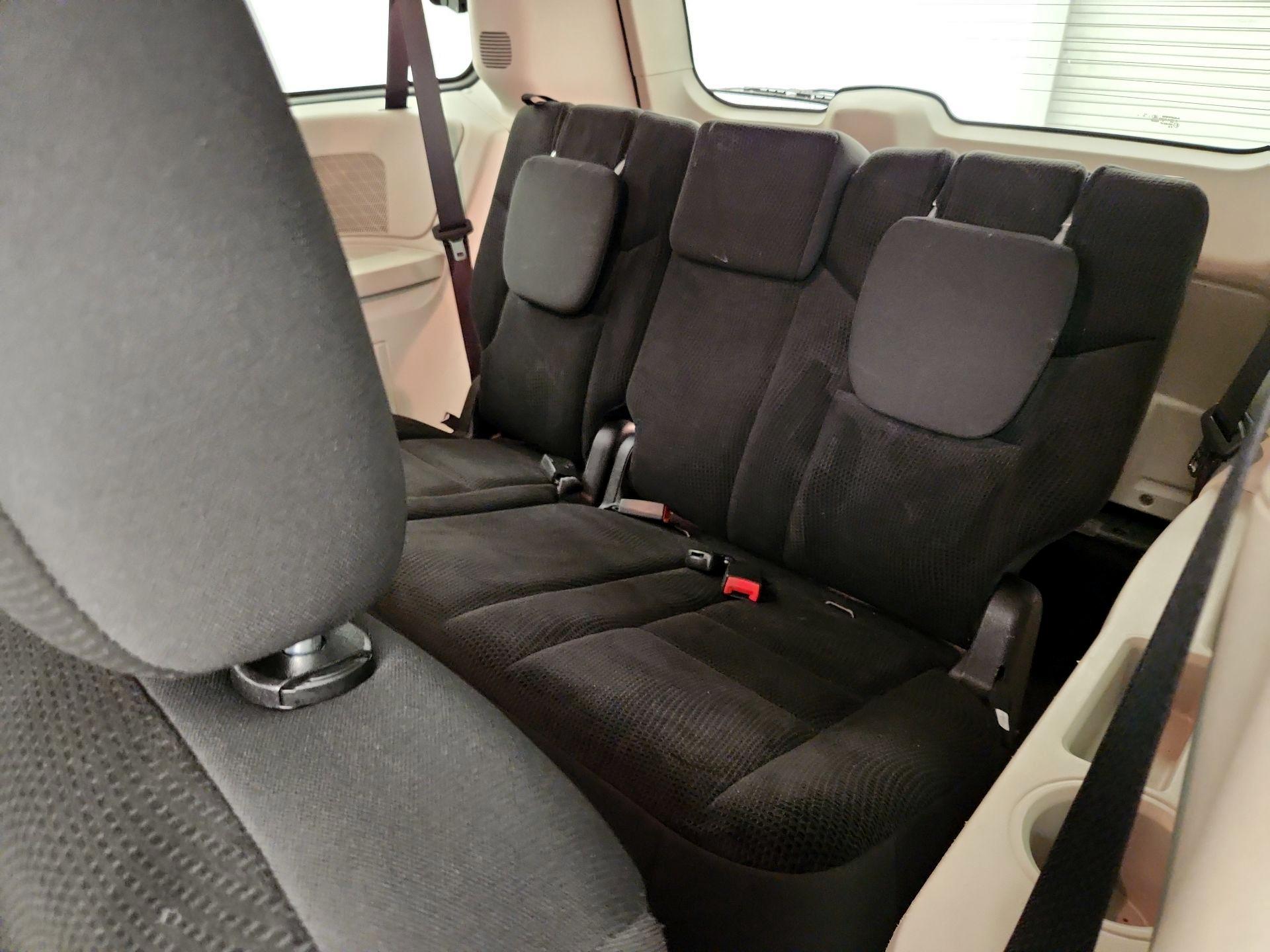 Thumbnail: 2019 Dodge Grand Caravan - 20