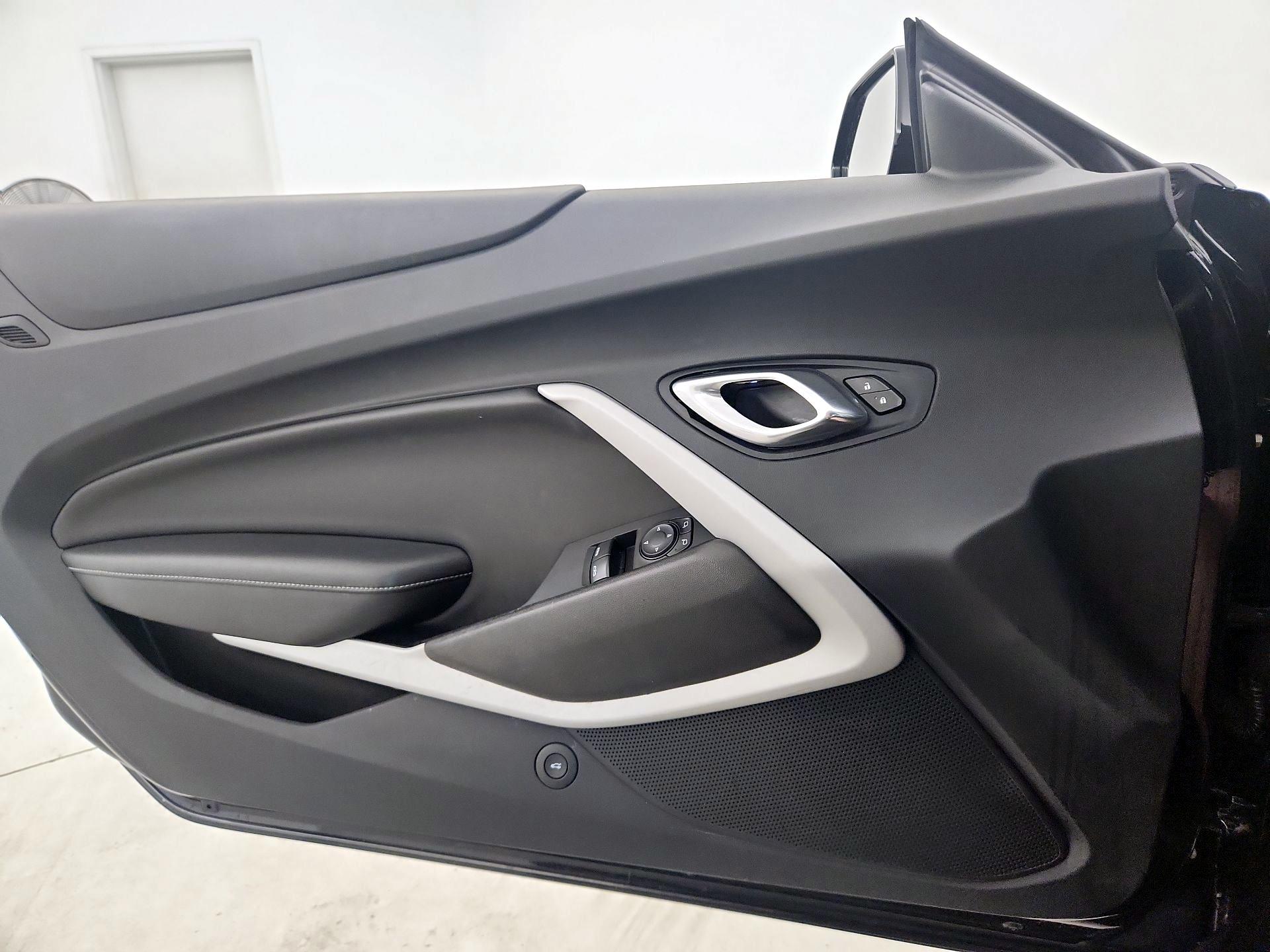 Thumbnail: 2021 Chevrolet Camaro - 12