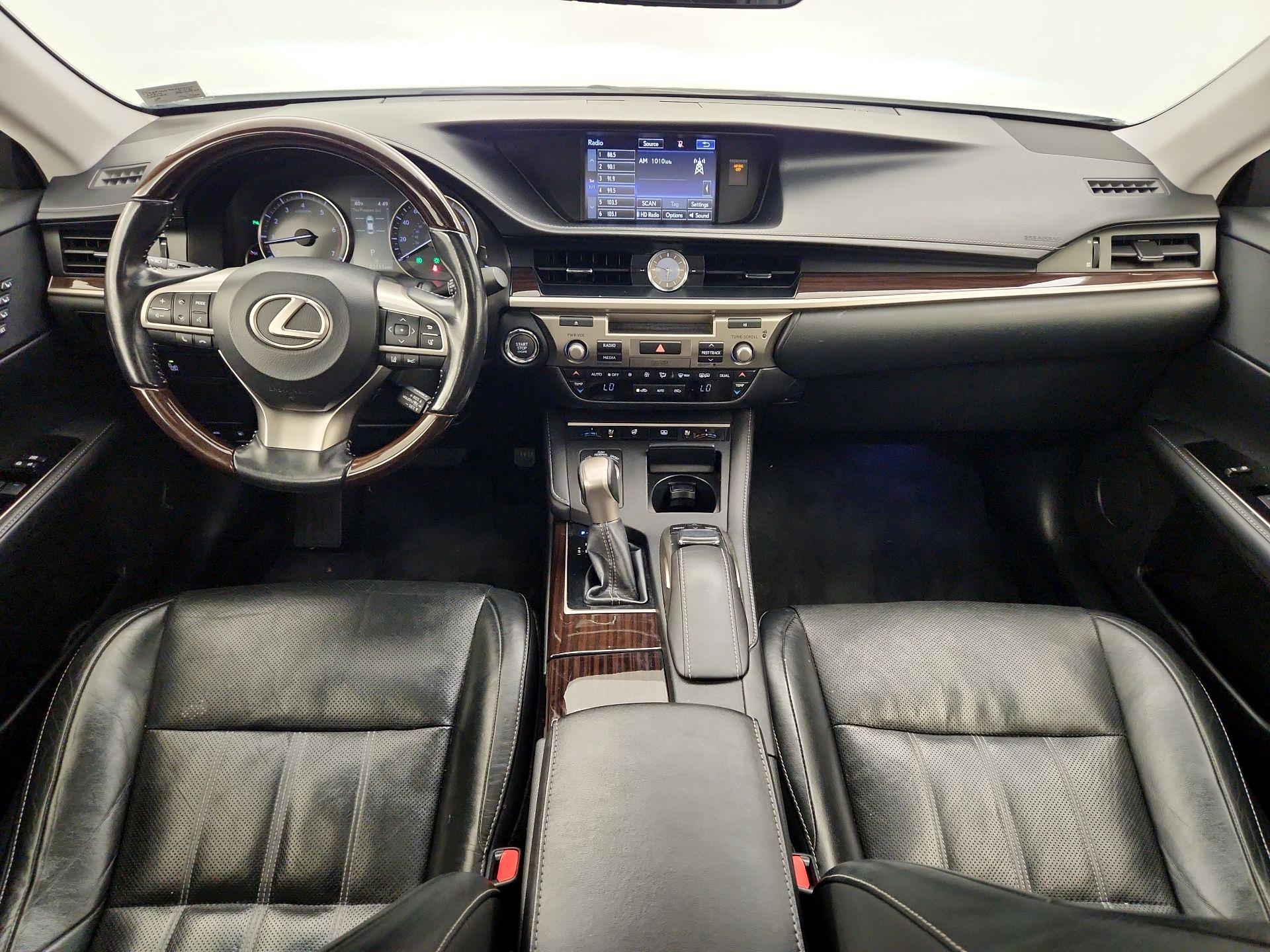 Thumbnail: 2016 Lexus ES - 9