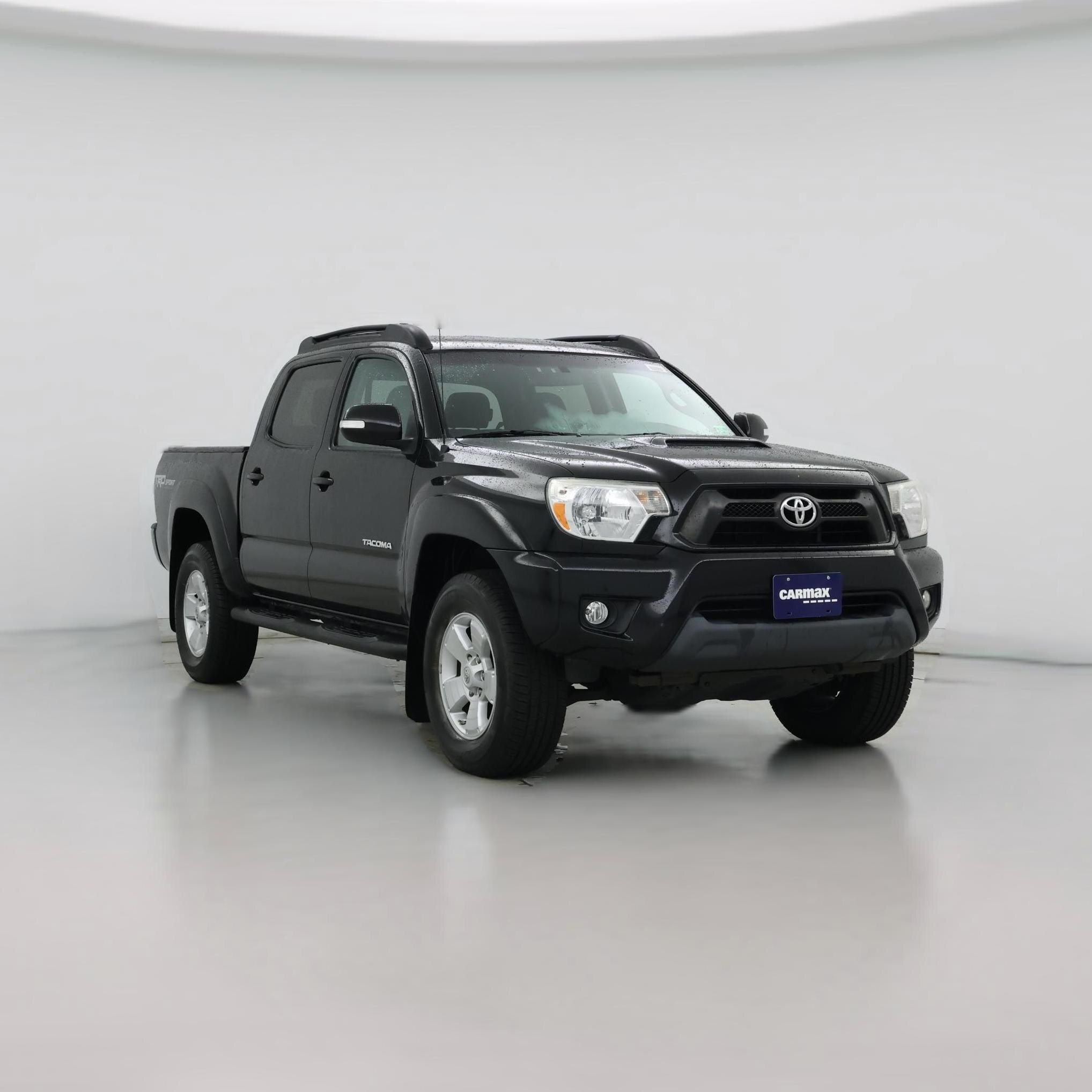 Thumbnail: 2015 Toyota Tacoma - 1