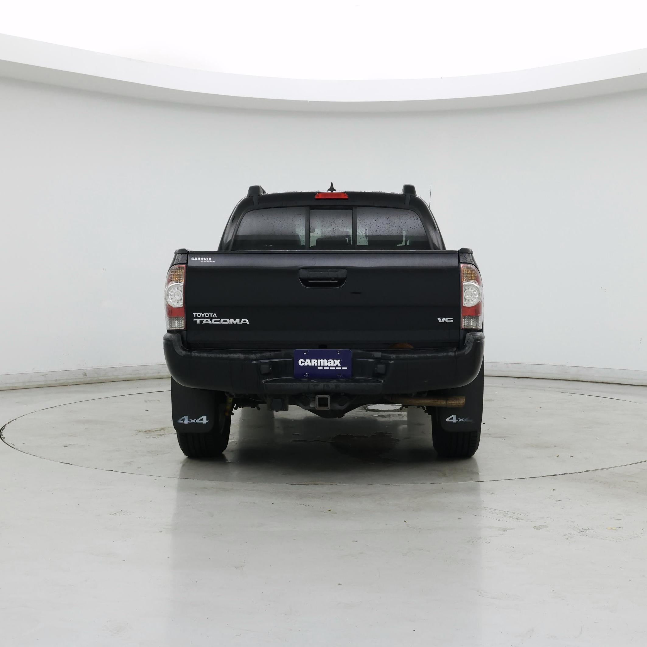 Thumbnail: 2015 Toyota Tacoma - 6