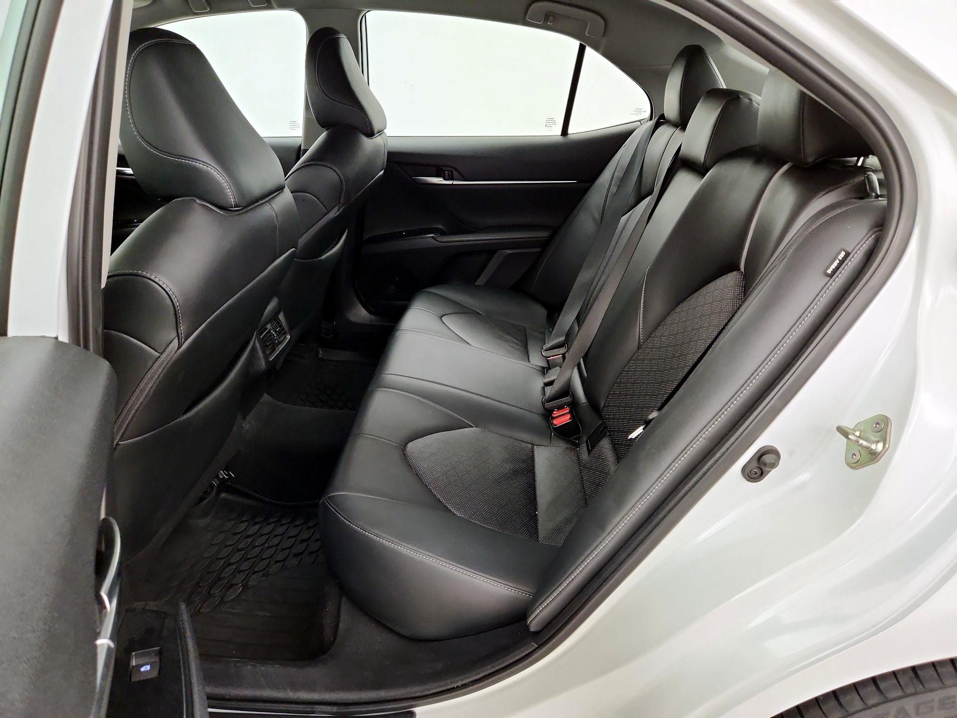 Thumbnail: 2019 Toyota Camry - 19