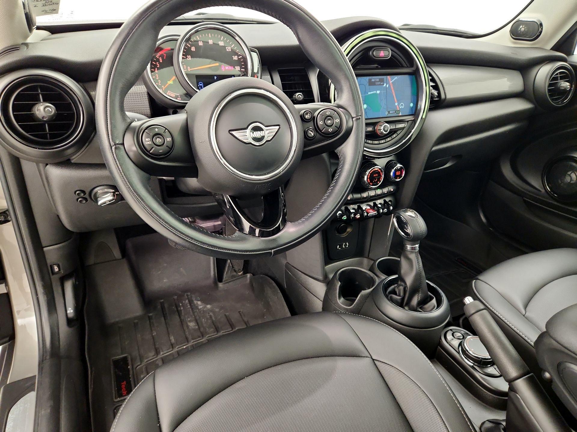 Thumbnail: 2018 MINI Cooper Hardtop - 9