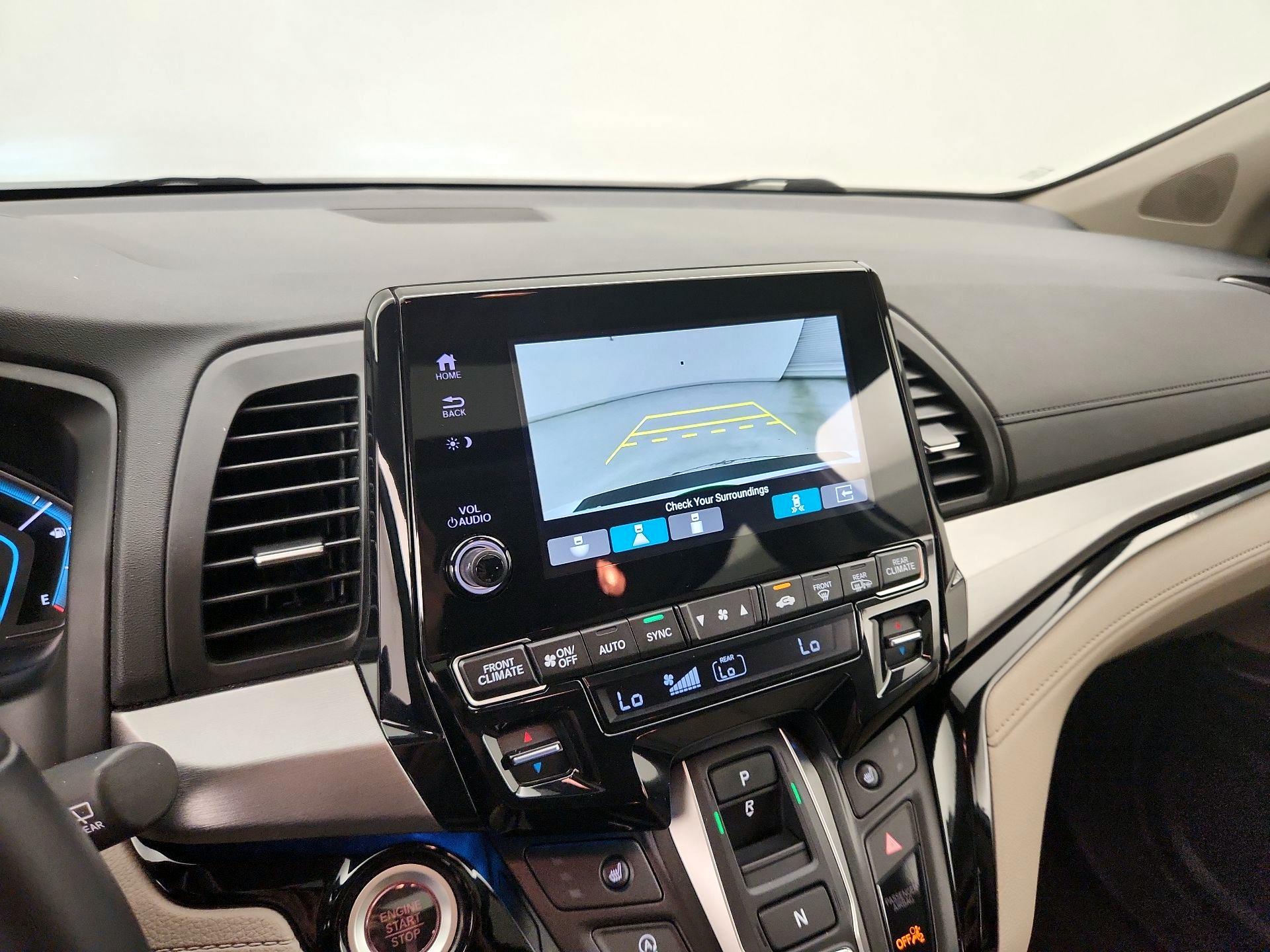 Thumbnail: 2023 Honda Odyssey - 15