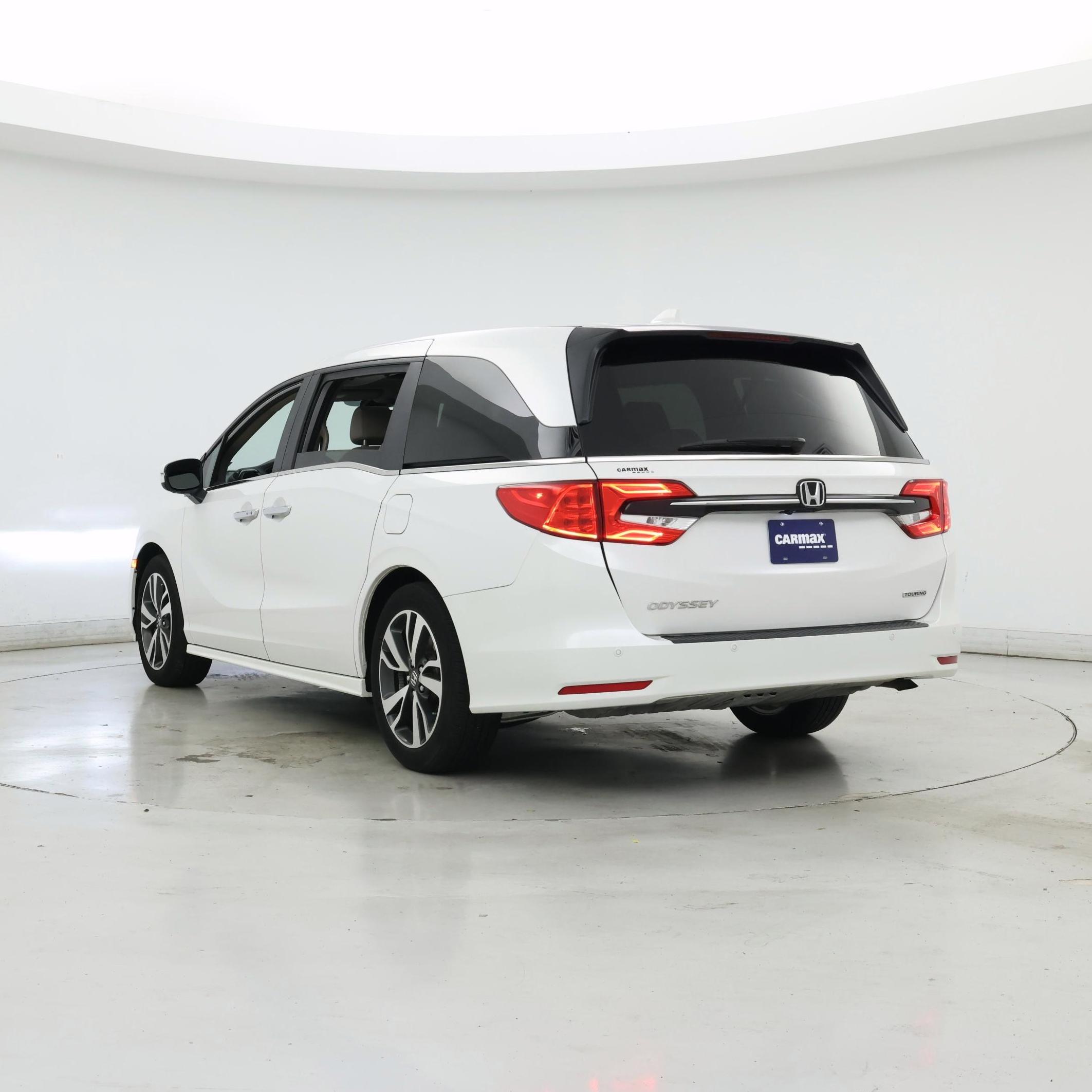 Thumbnail: 2023 Honda Odyssey - 2