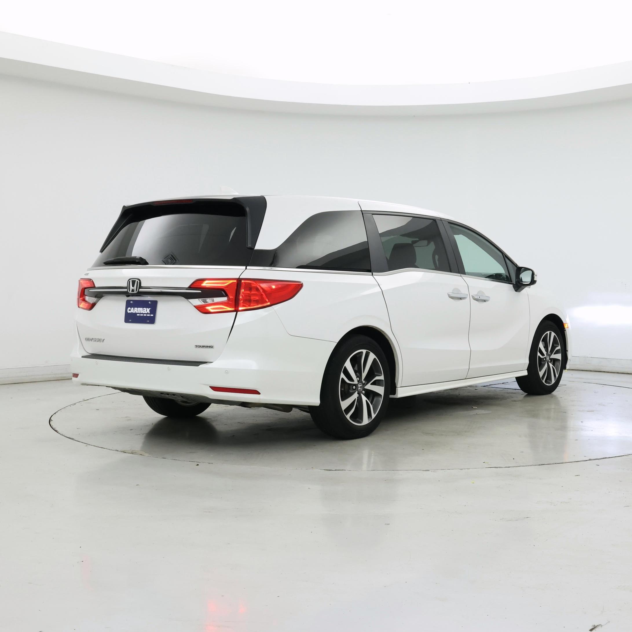 Thumbnail: 2023 Honda Odyssey - 8