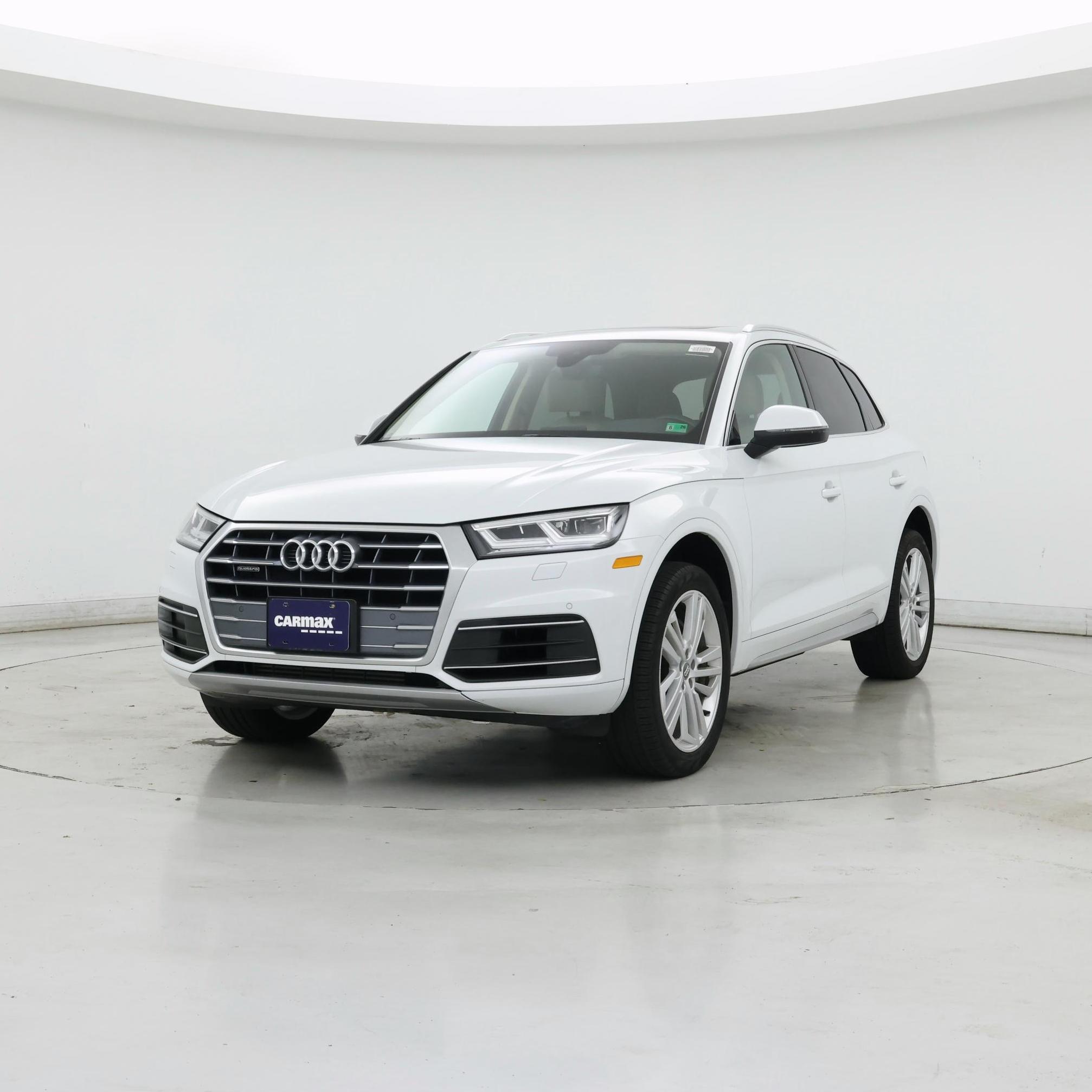 Thumbnail: 2020 Audi Q5 - 4