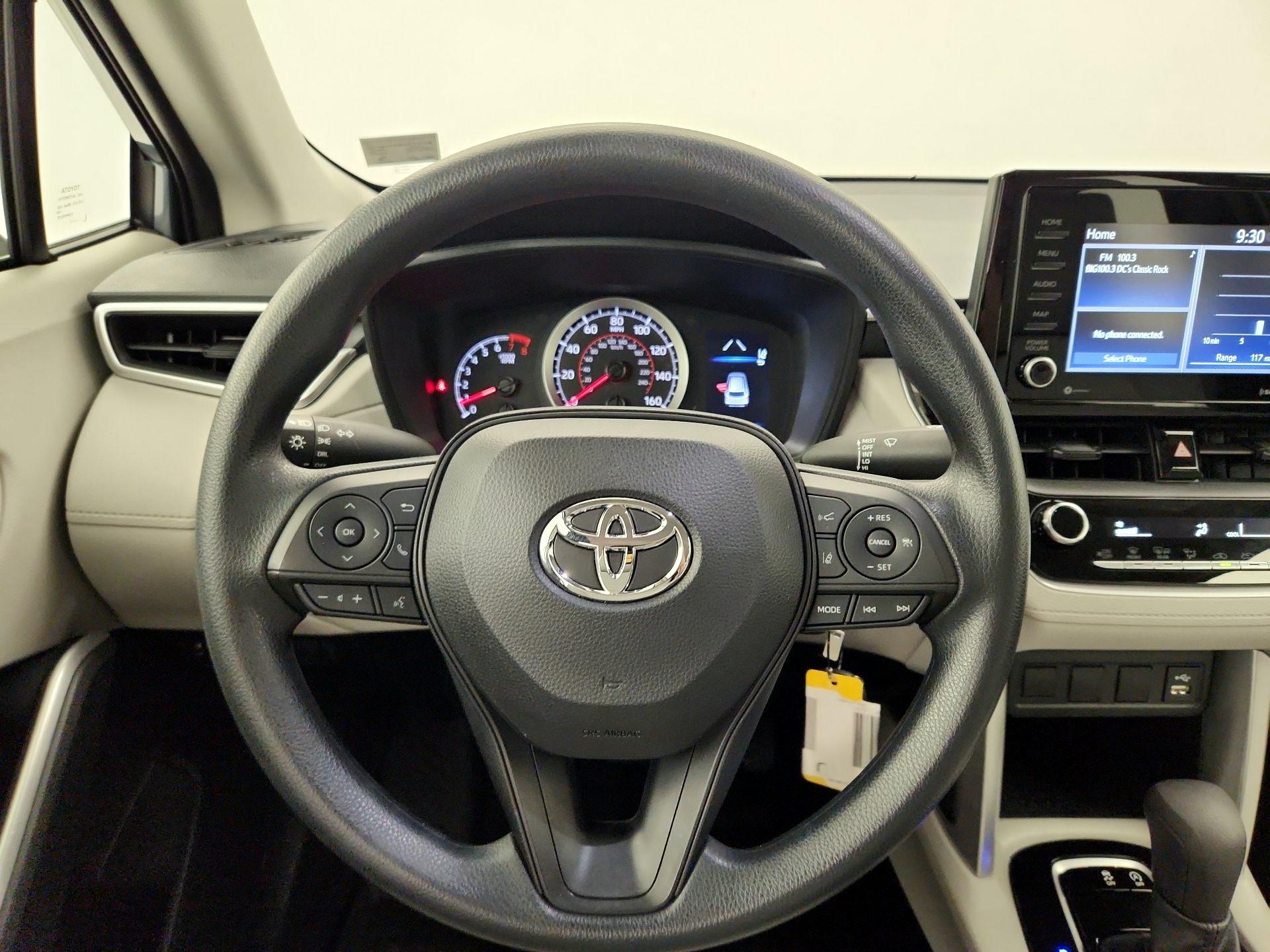 Thumbnail: 2022 Toyota Corolla Cross - 10