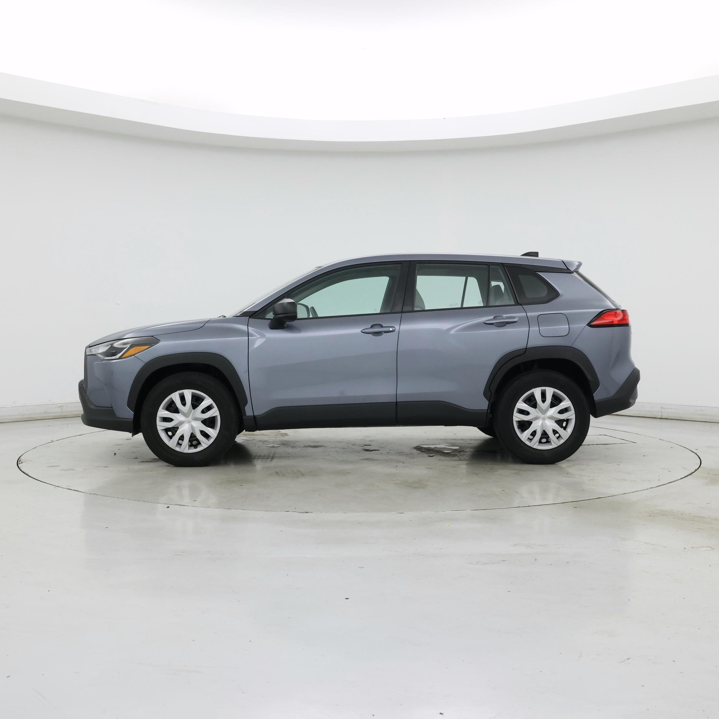 Thumbnail: 2022 Toyota Corolla Cross - 3
