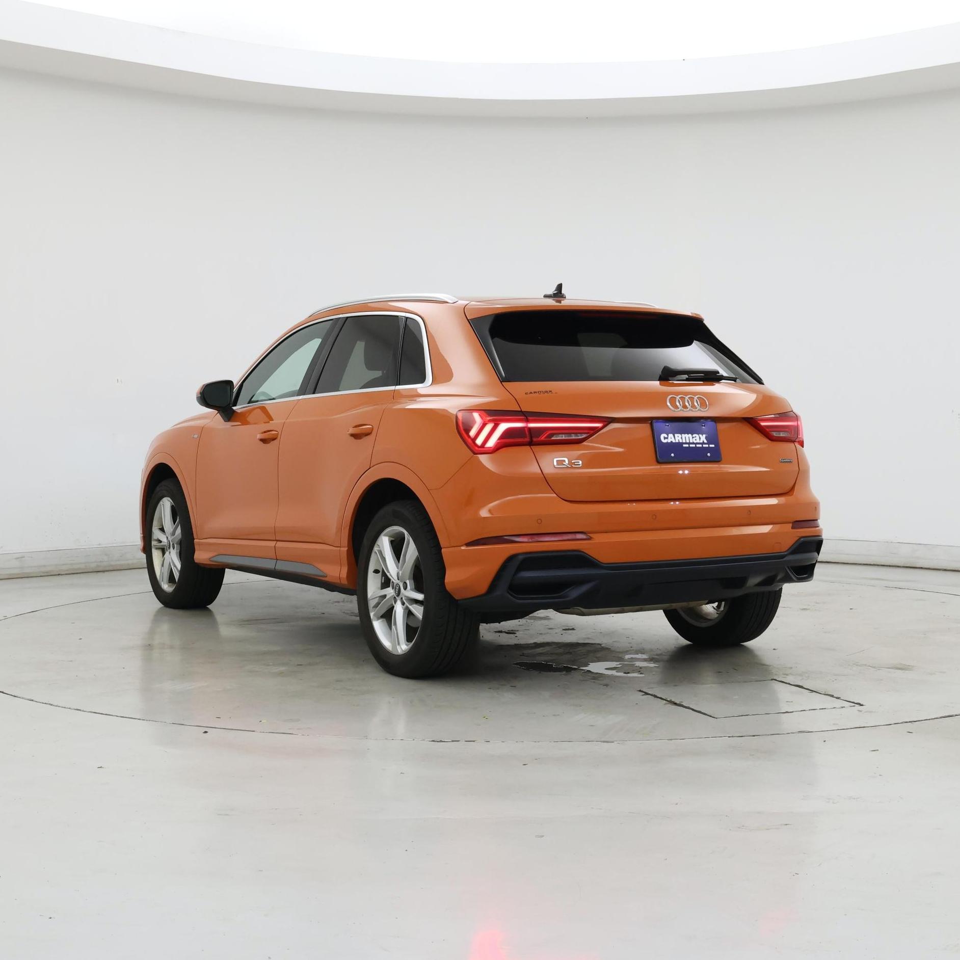 Thumbnail: 2021 Audi Q3 - 2