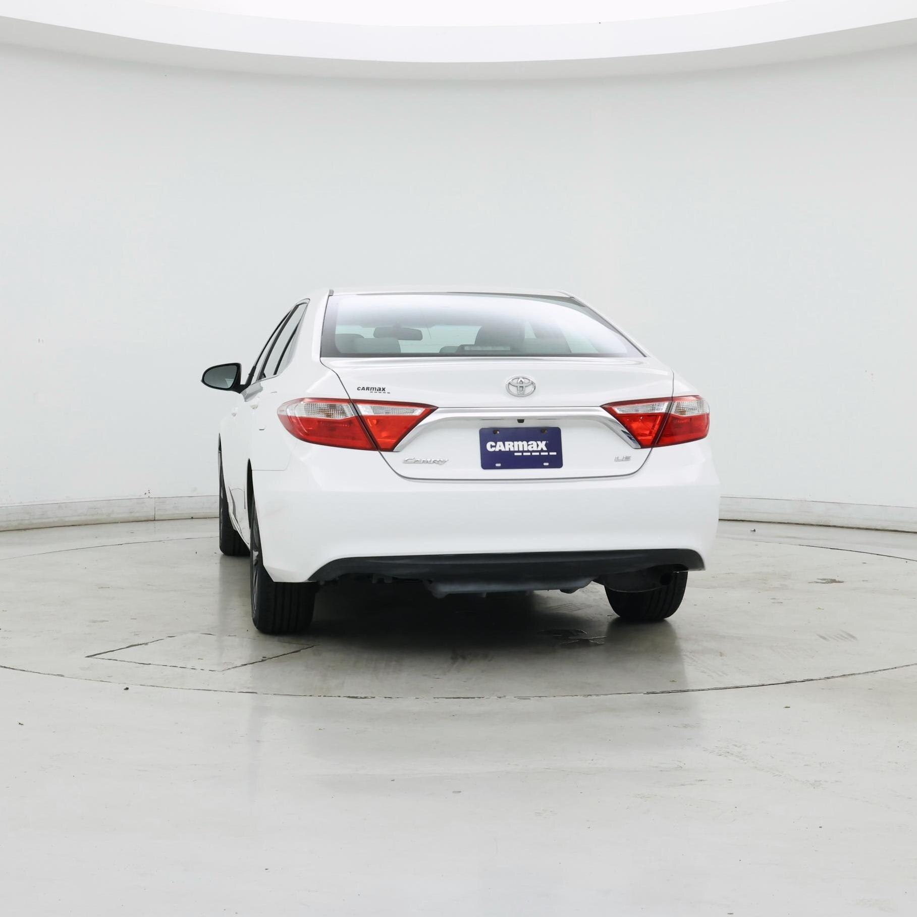 Thumbnail: 2015 Toyota Camry - 6
