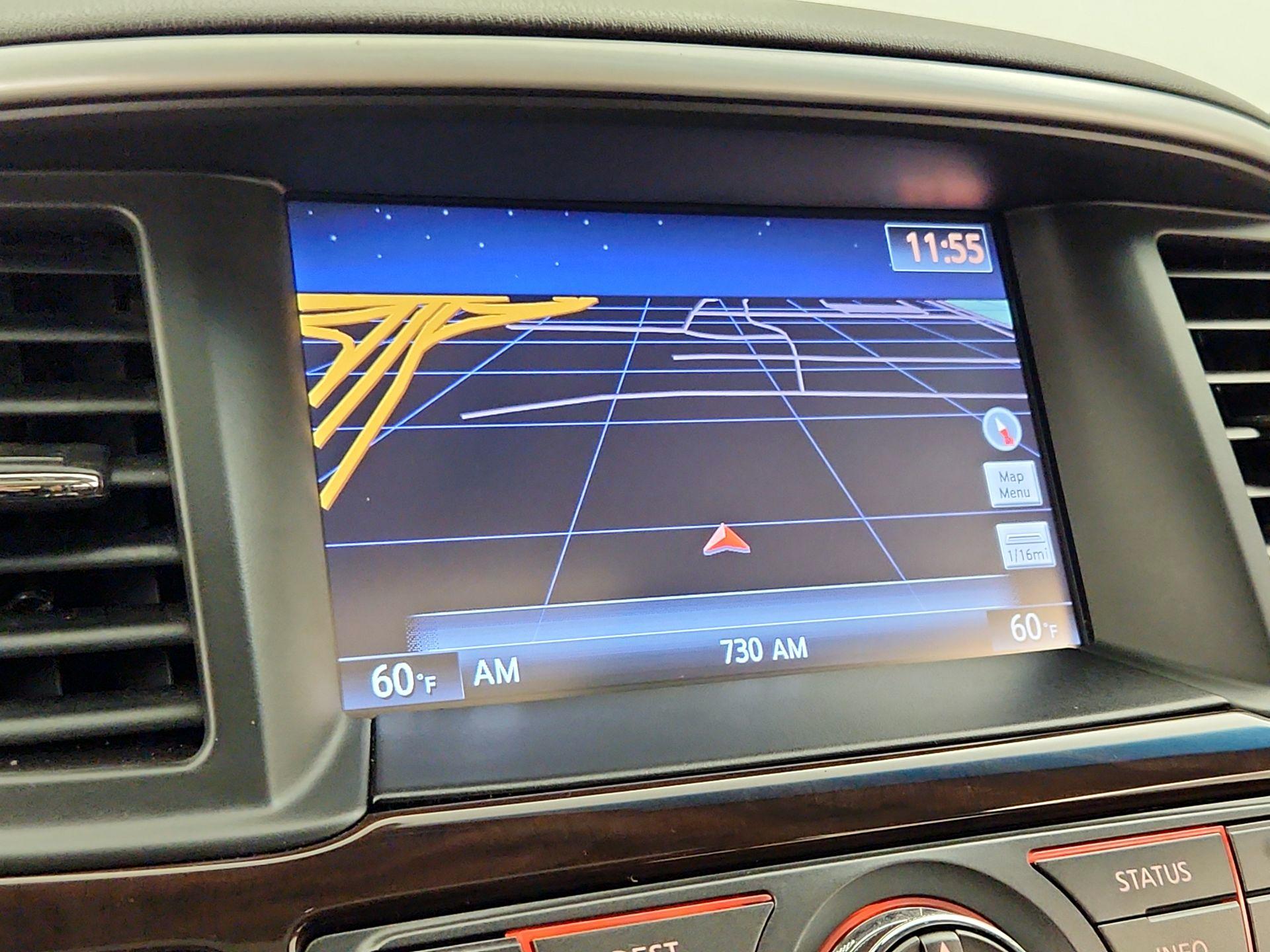 Thumbnail: 2016 Nissan Pathfinder - 14
