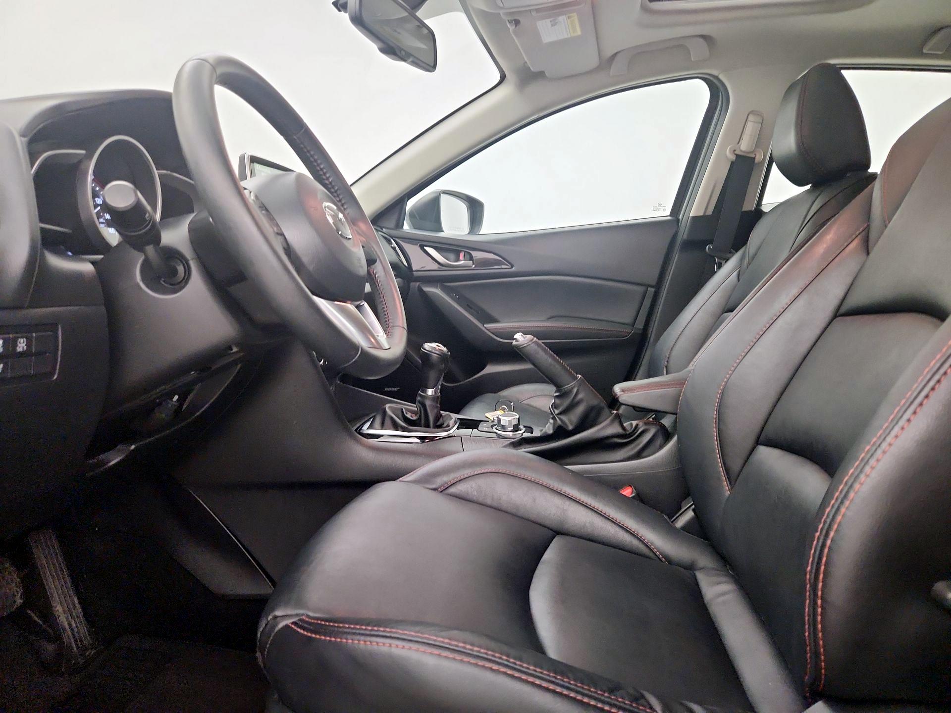 Thumbnail: 2016 Mazda Mazda3 - 11