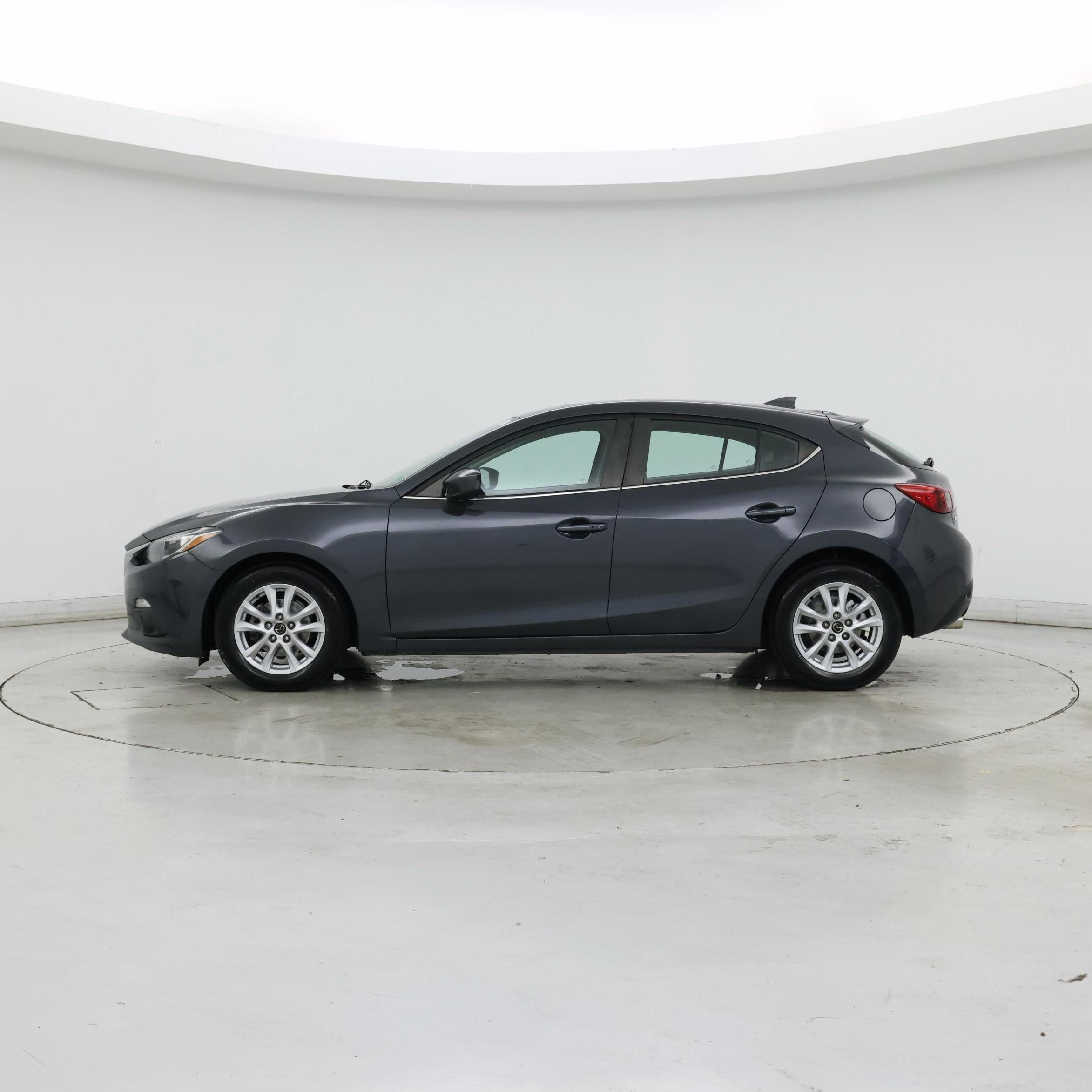 Thumbnail: 2016 Mazda Mazda3 - 3