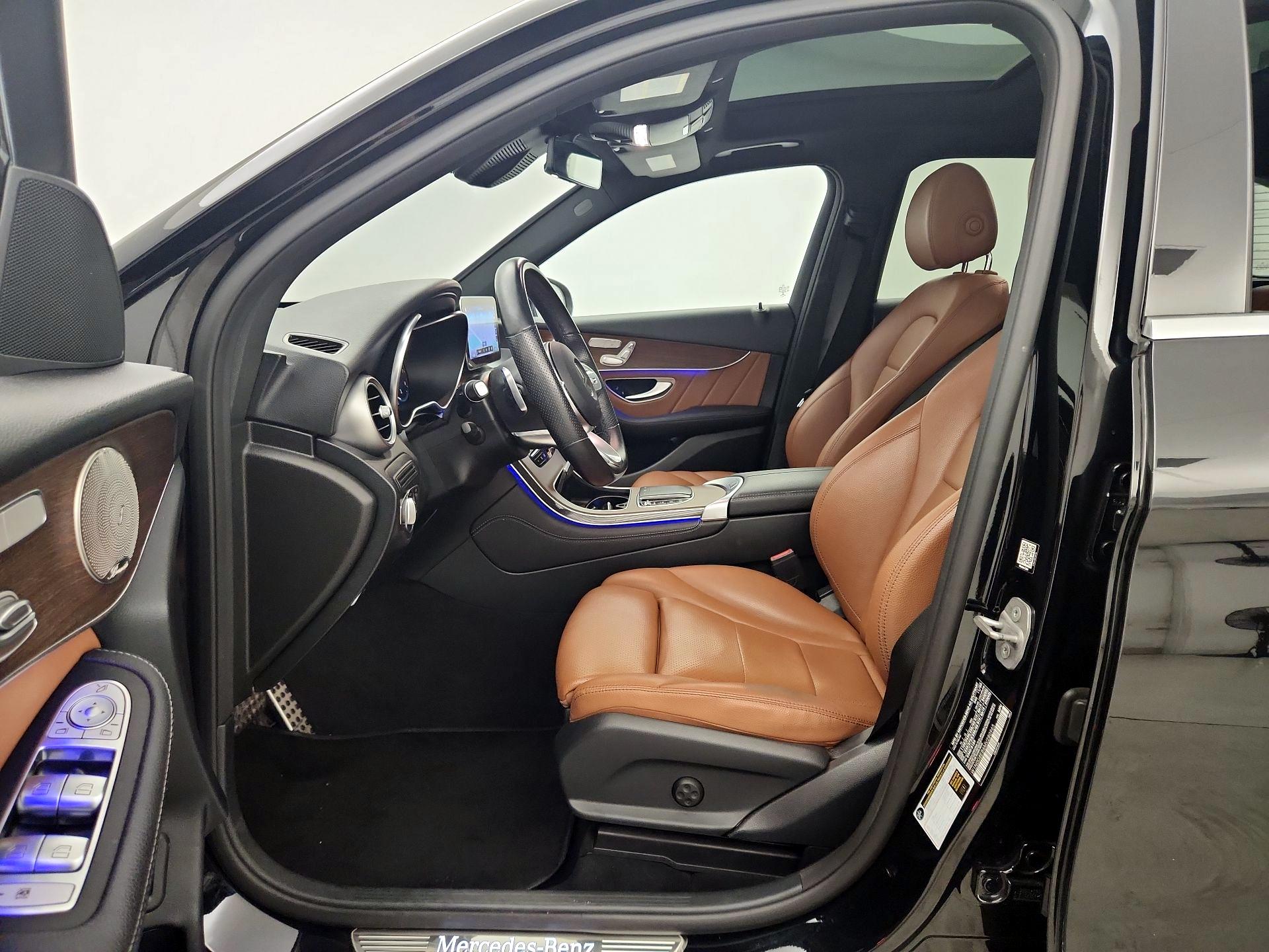 Thumbnail: 2021 Mercedes-Benz GLC - 11