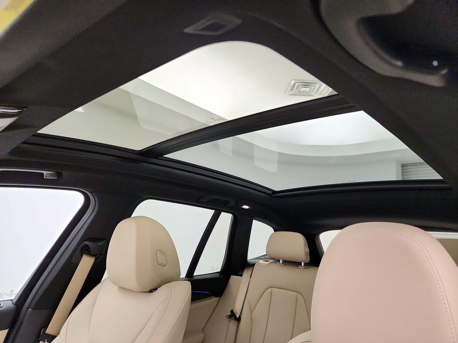 Thumbnail: 2021 BMW X3 - 20