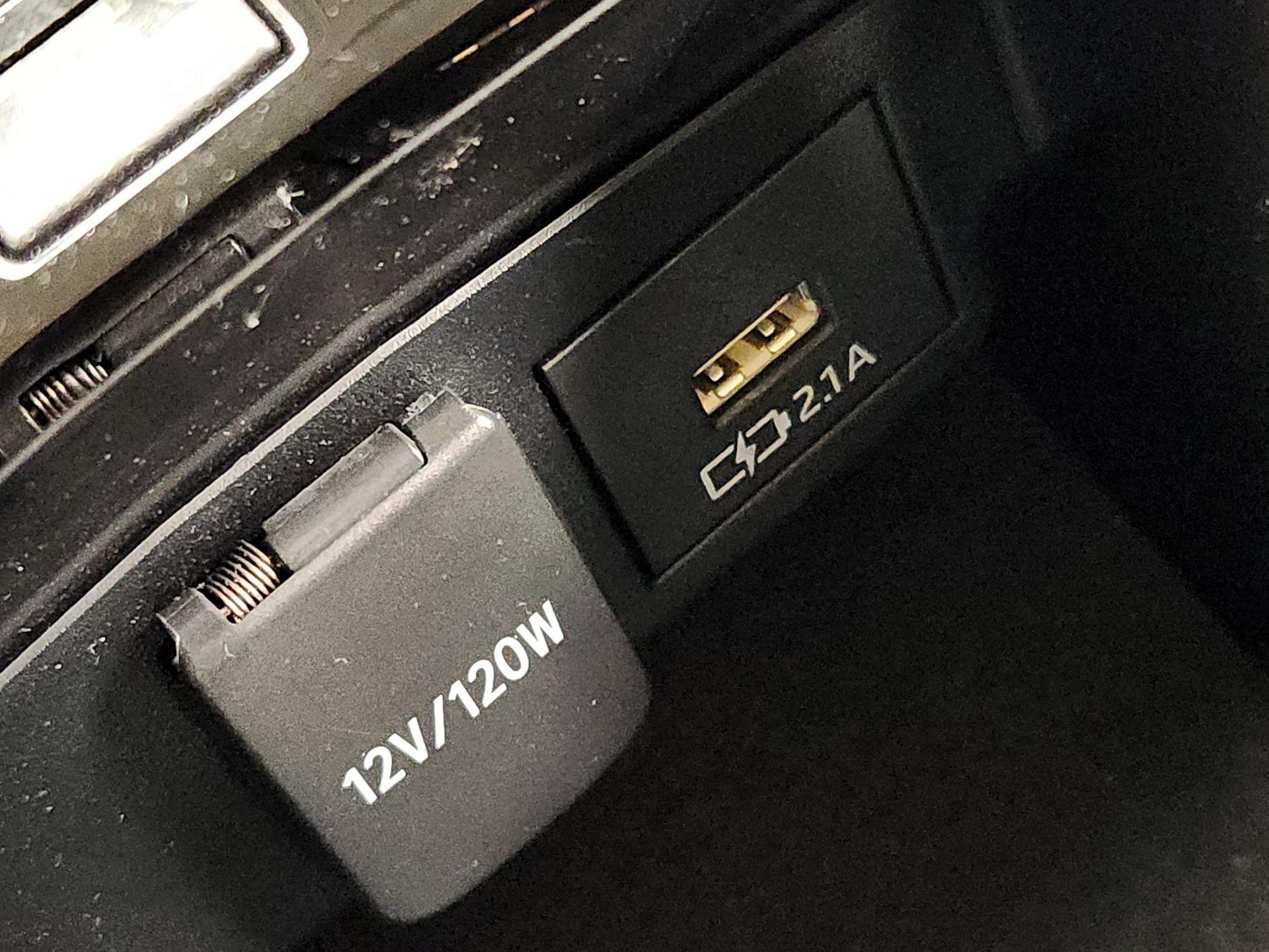 Thumbnail: 2021 Toyota Corolla - 18