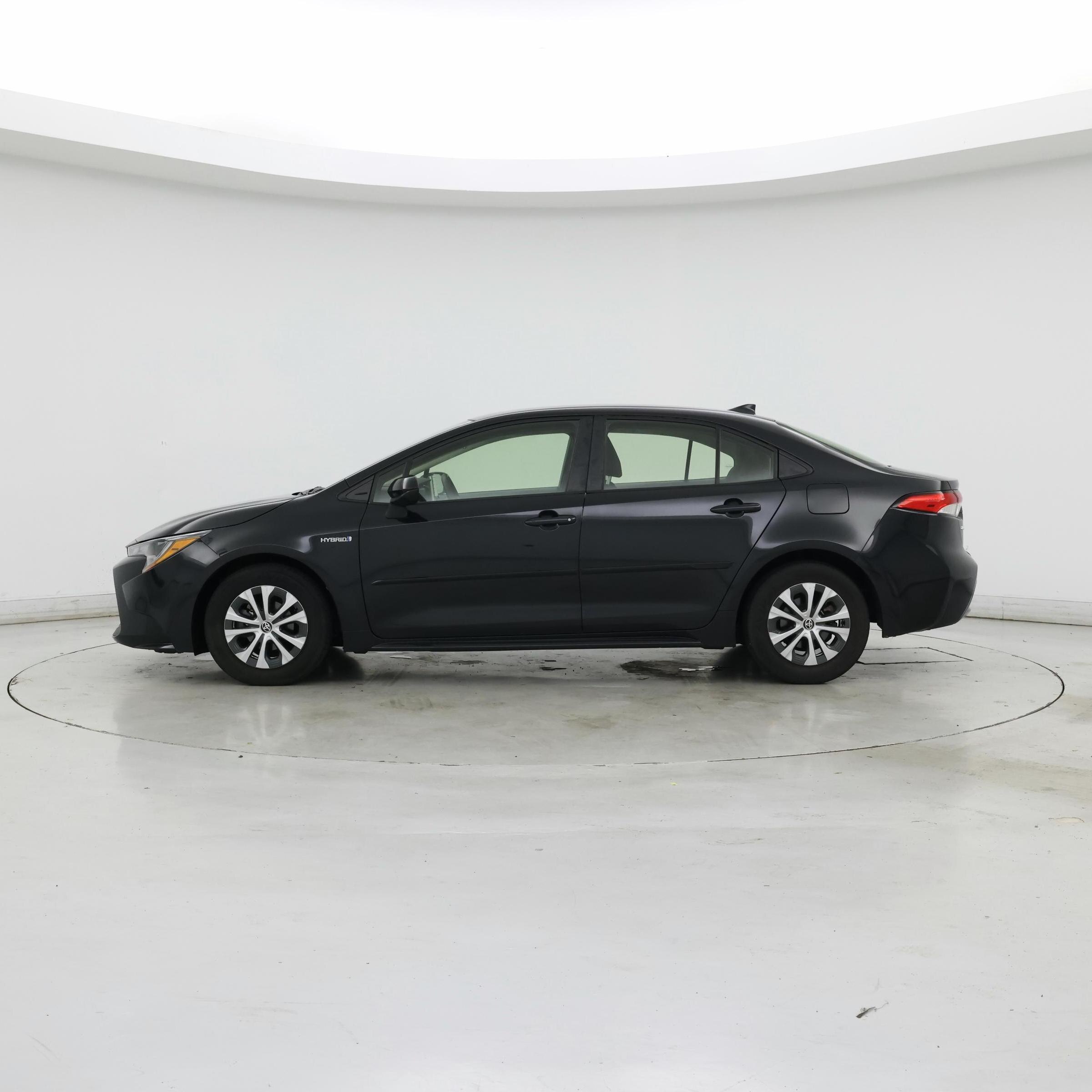 Thumbnail: 2021 Toyota Corolla - 3