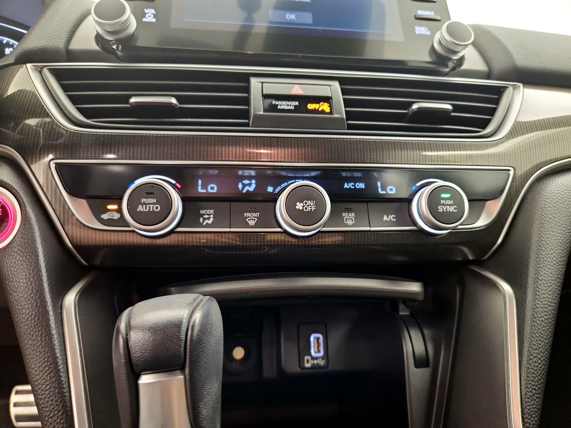 Thumbnail: 2019 Honda Accord - 16