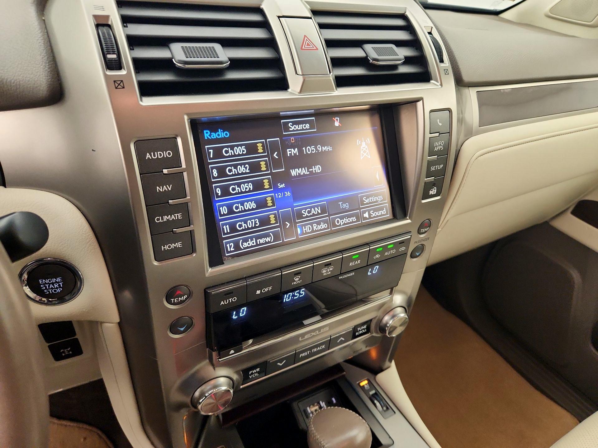 Thumbnail: 2014 Lexus GX - 16