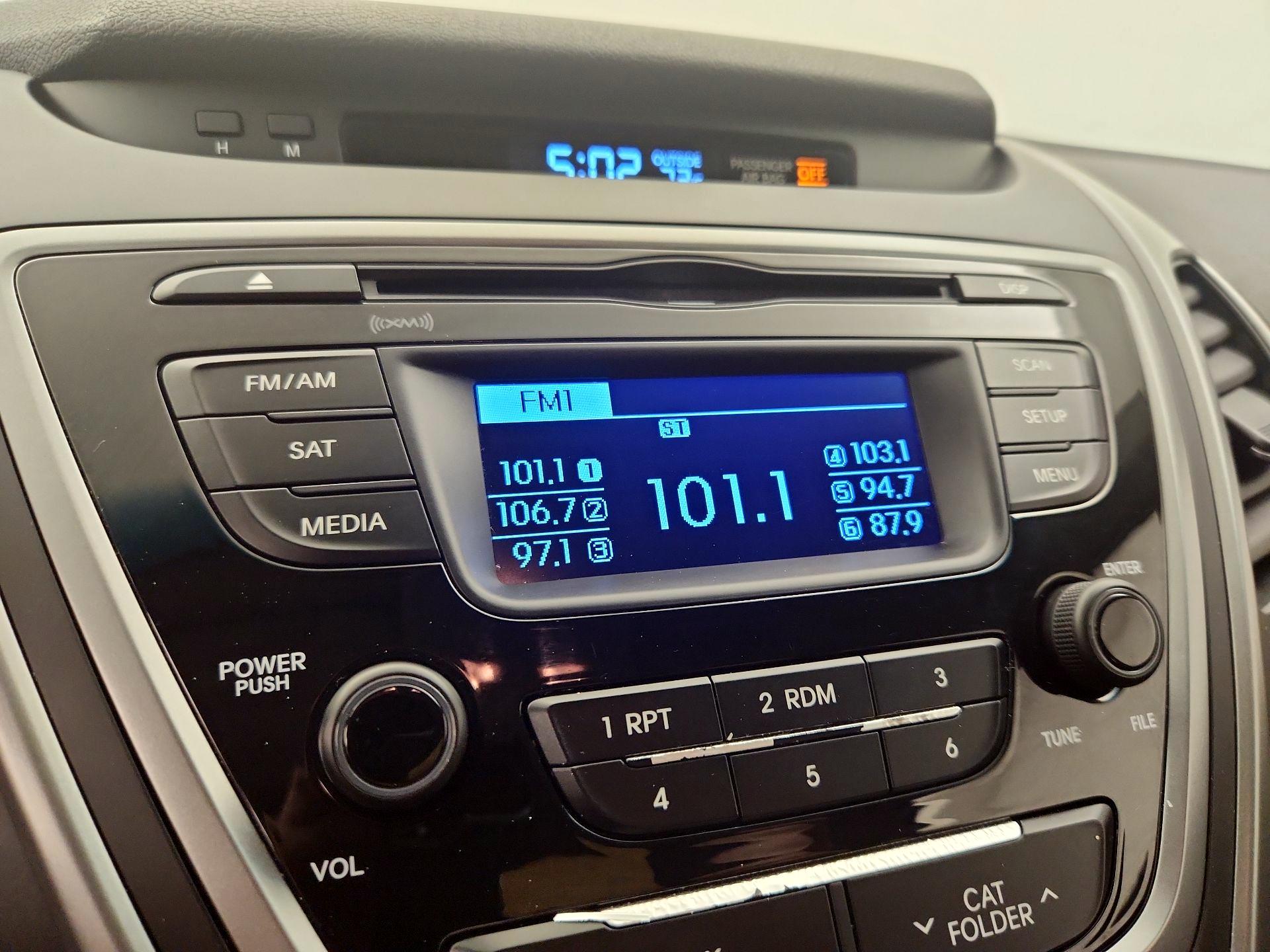 Thumbnail: 2016 Hyundai Elantra - 14