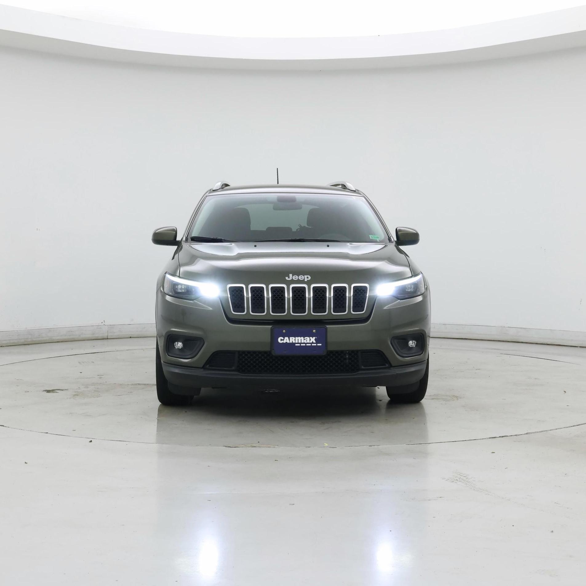 Thumbnail: 2019 Jeep Cherokee - 5