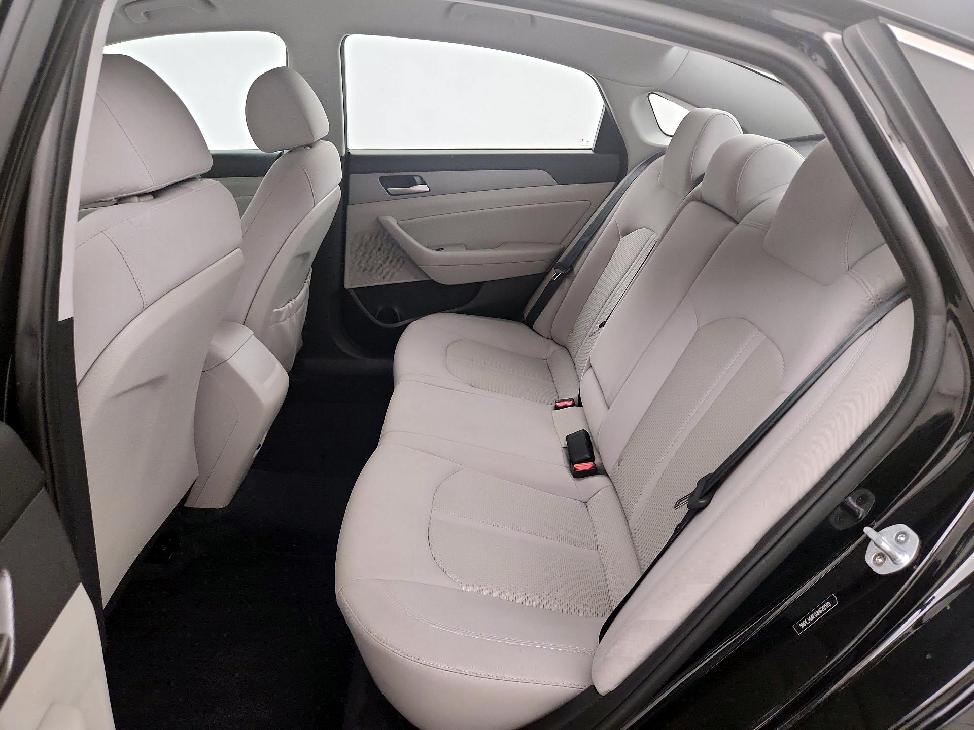 Thumbnail: 2018 Hyundai Sonata - 19