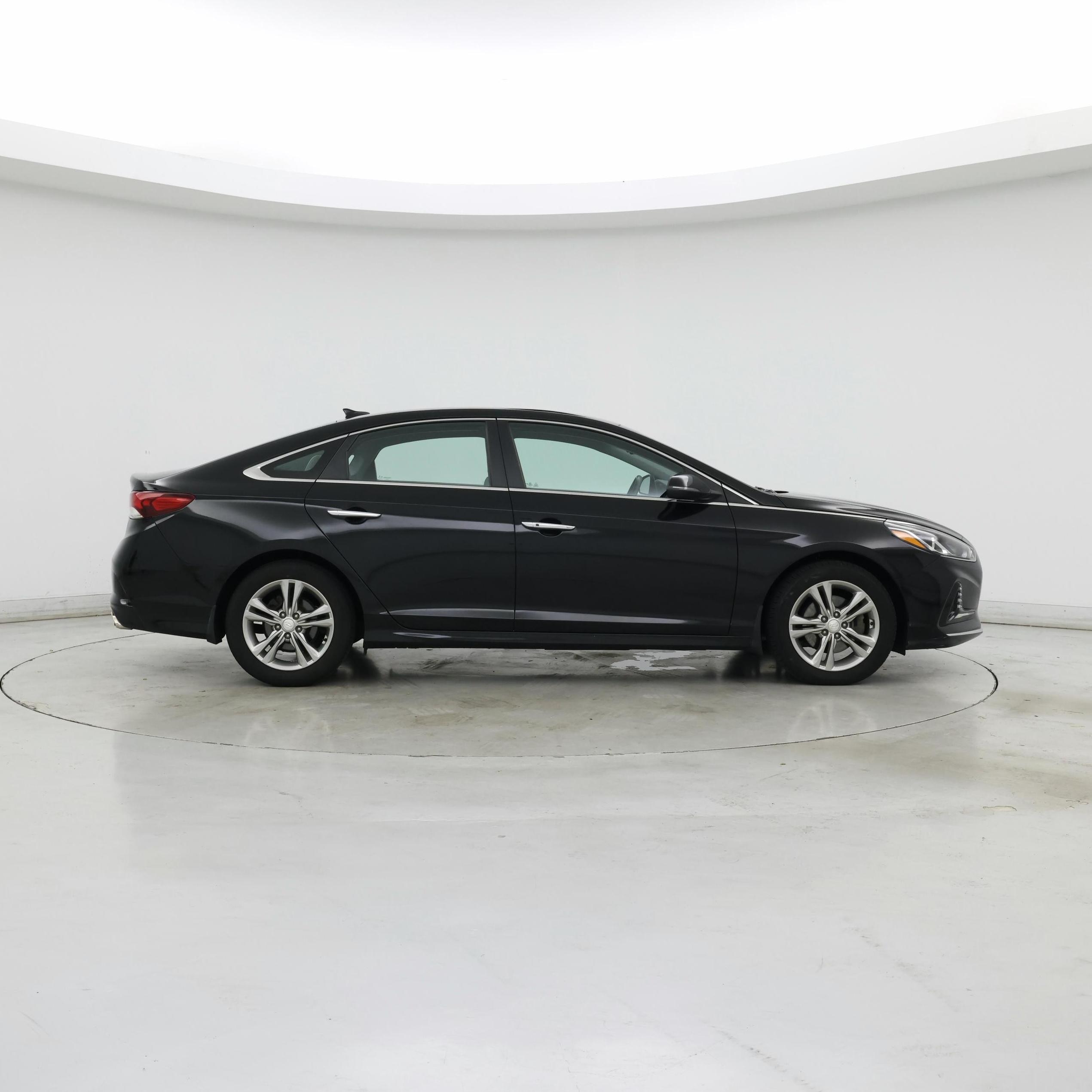 Thumbnail: 2018 Hyundai Sonata - 7