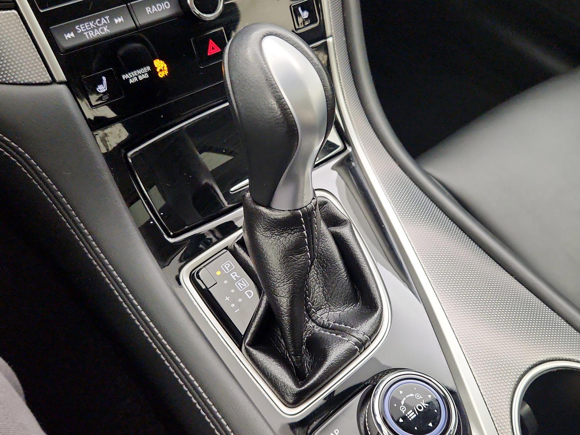 Thumbnail: 2015 INFINITI Q50 - 18