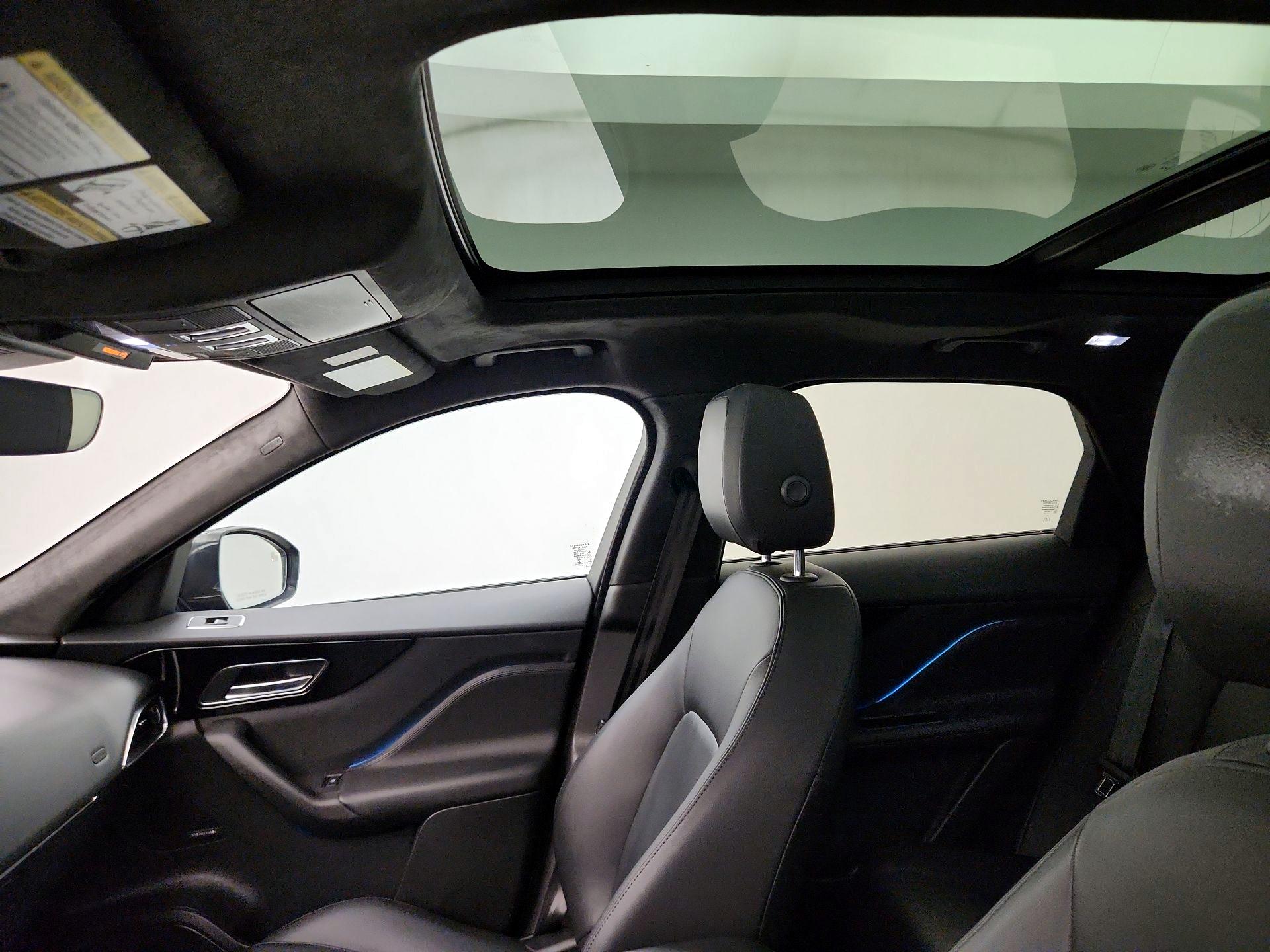 Thumbnail: 2020 Jaguar F-Pace - 20