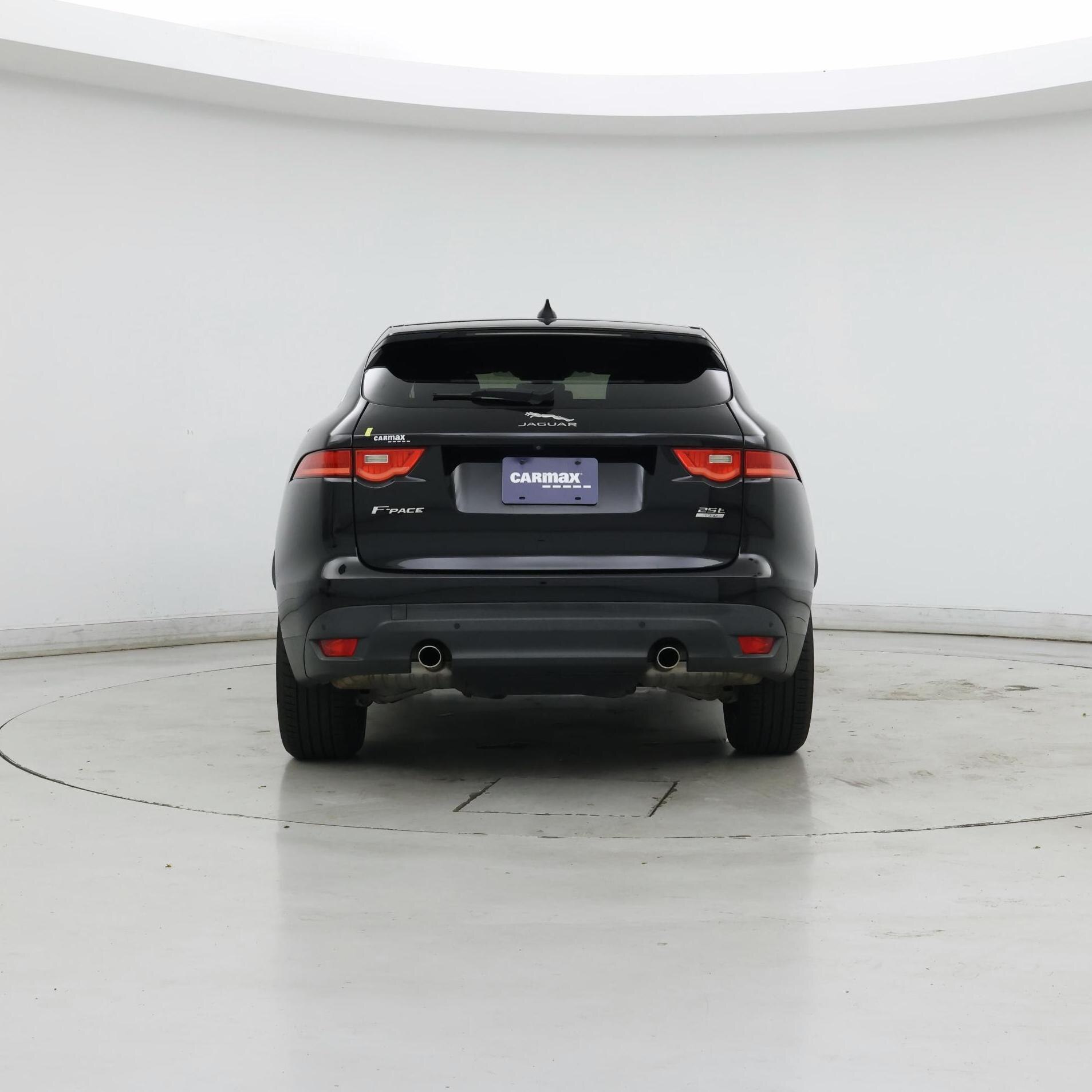 Thumbnail: 2020 Jaguar F-Pace - 6