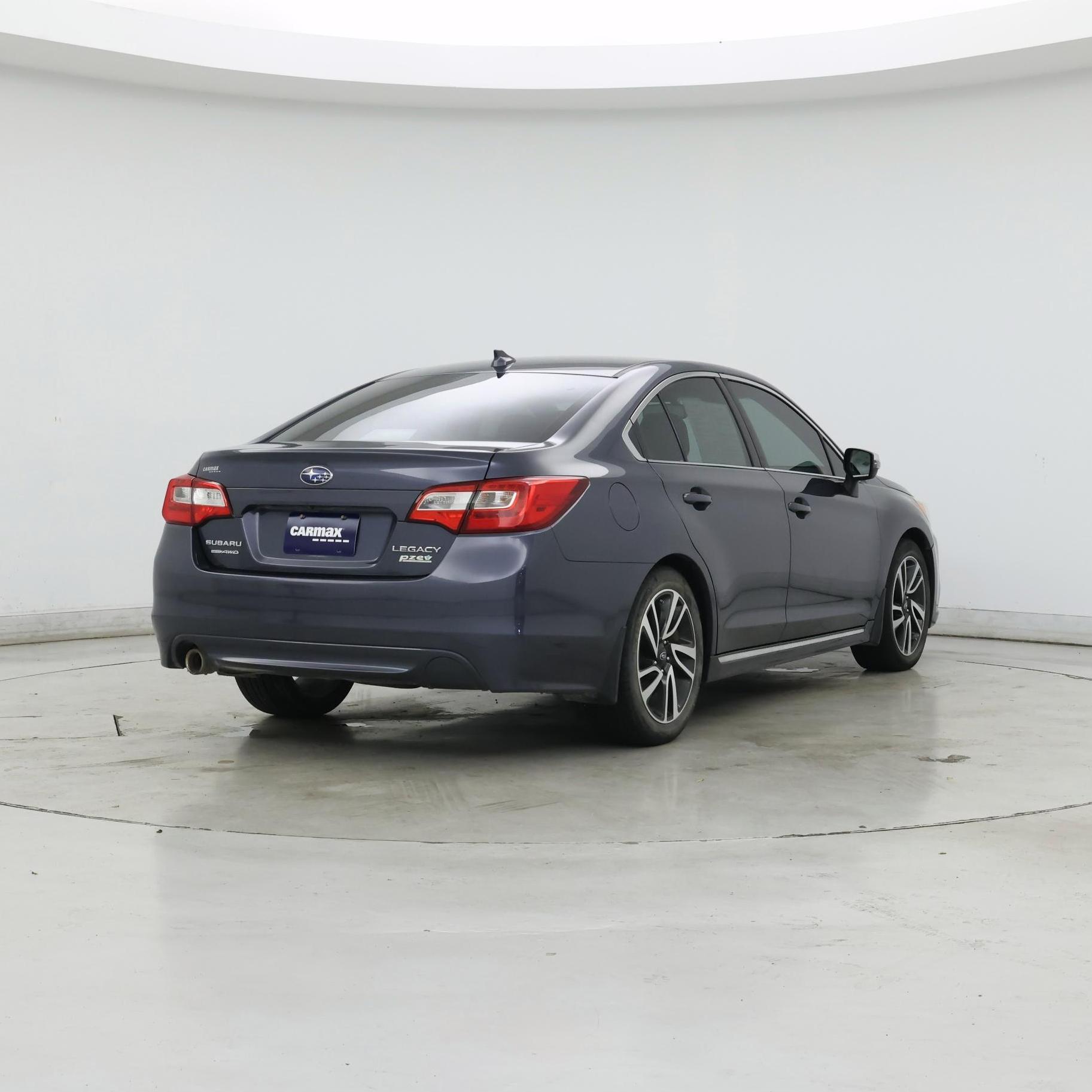 Thumbnail: 2017 Subaru Legacy - 8