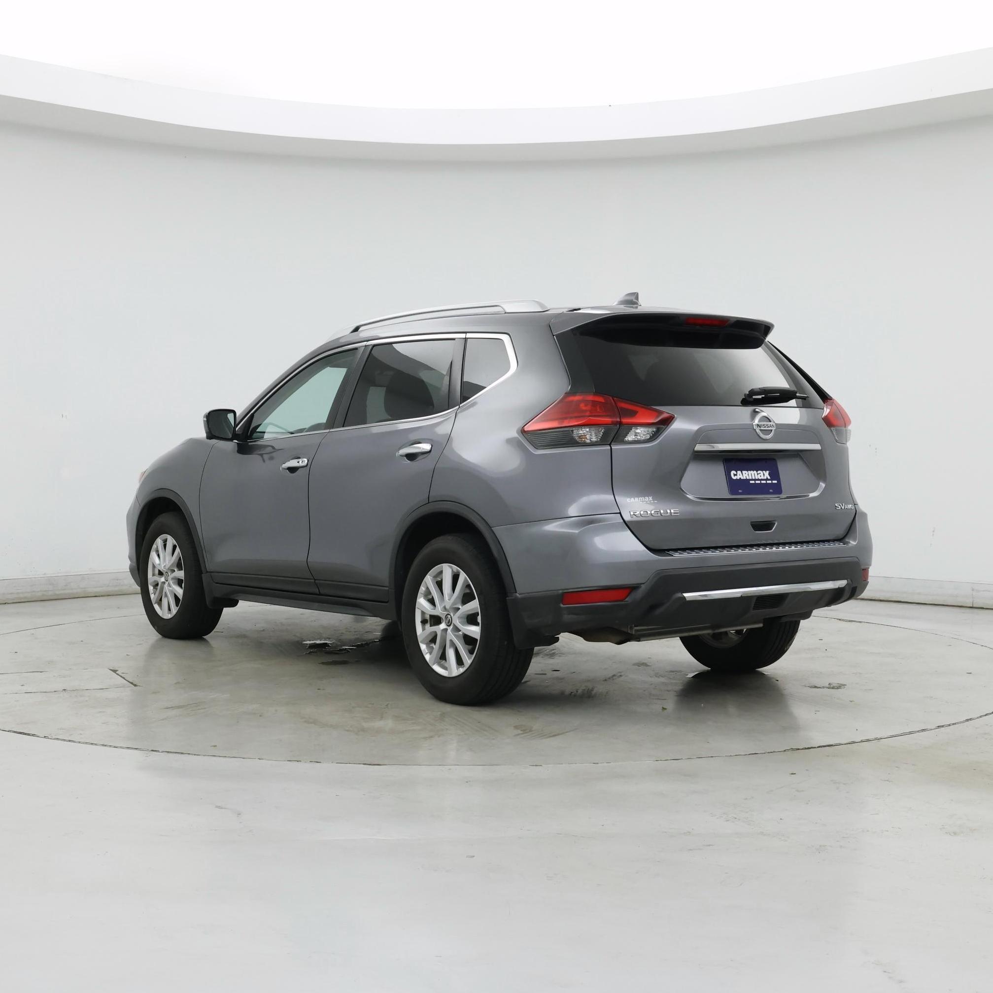 Thumbnail: 2017 Nissan Rogue - 2