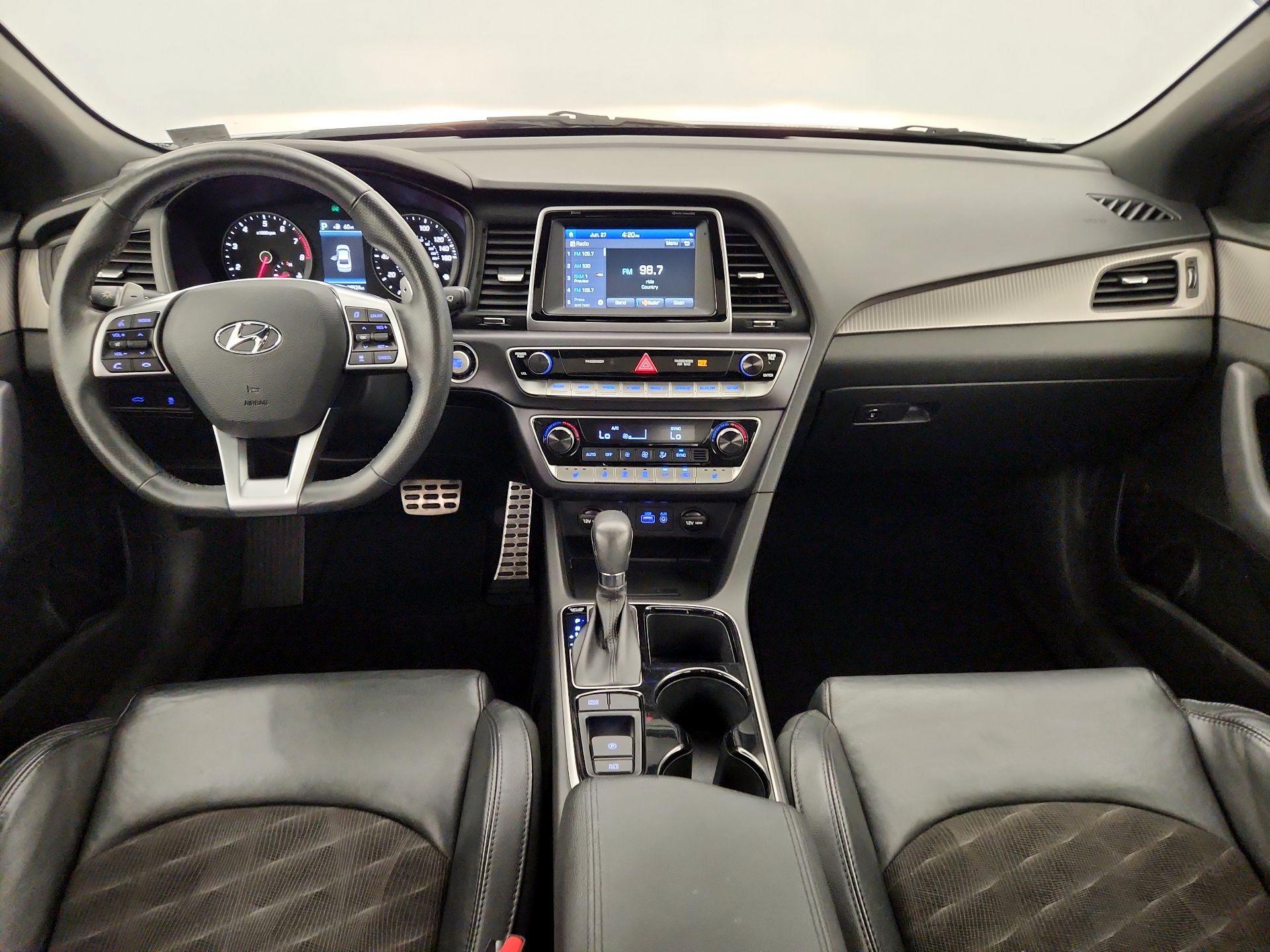 Thumbnail: 2019 Hyundai Sonata - 9