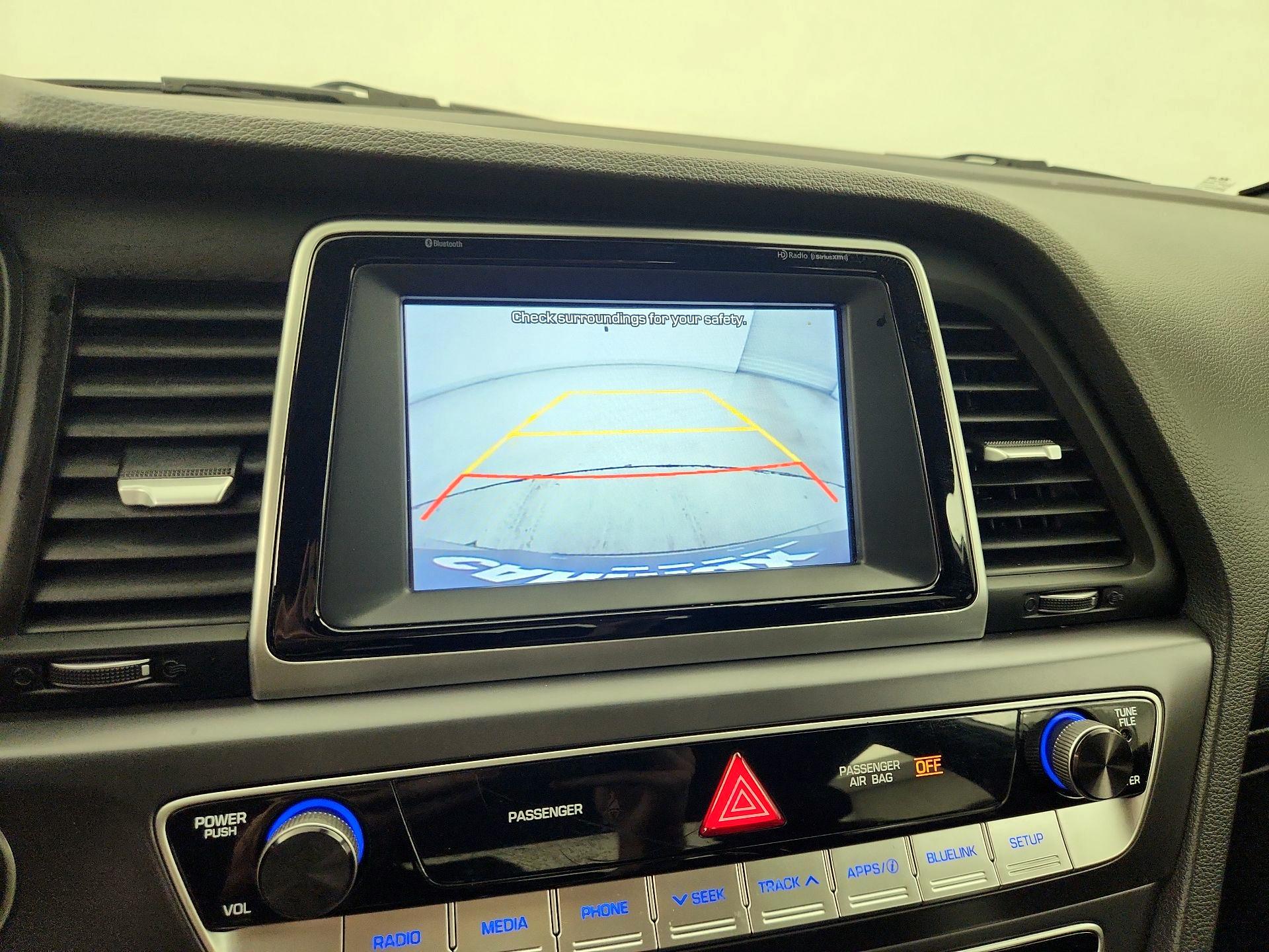 Thumbnail: 2019 Hyundai Sonata - 14