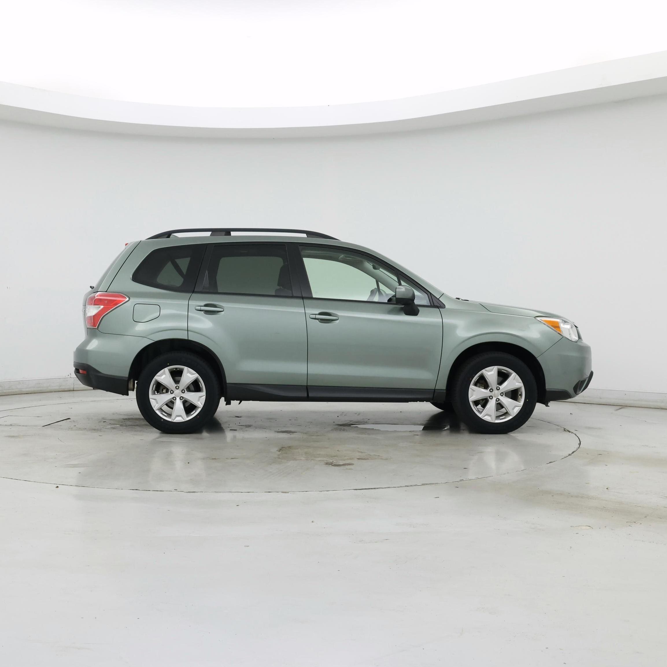 Thumbnail: 2016 Subaru Forester - 7