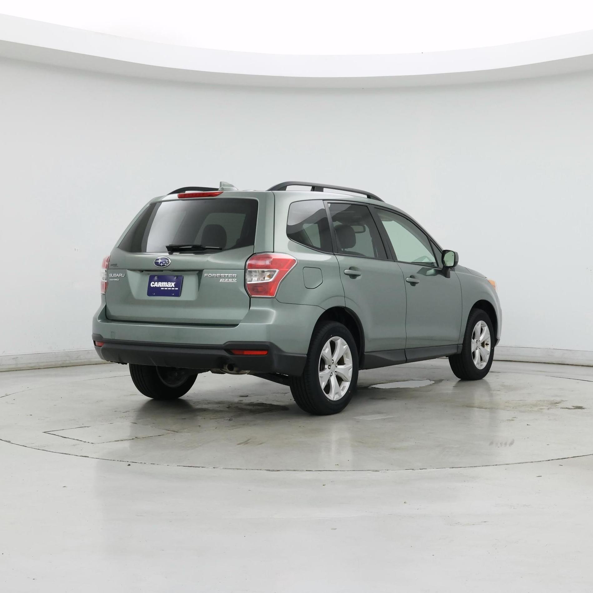 Thumbnail: 2016 Subaru Forester - 8