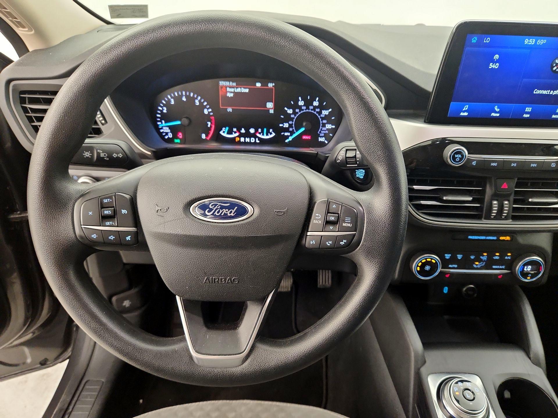 Thumbnail: 2020 Ford Escape - 10