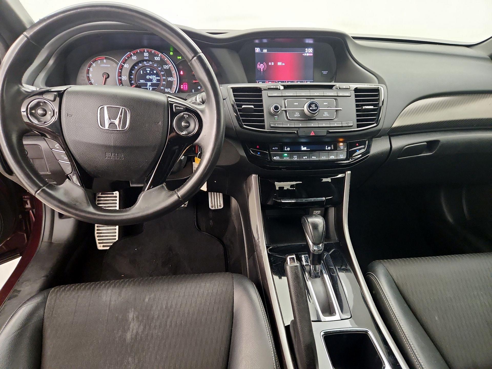 Thumbnail: 2016 Honda Accord - 9