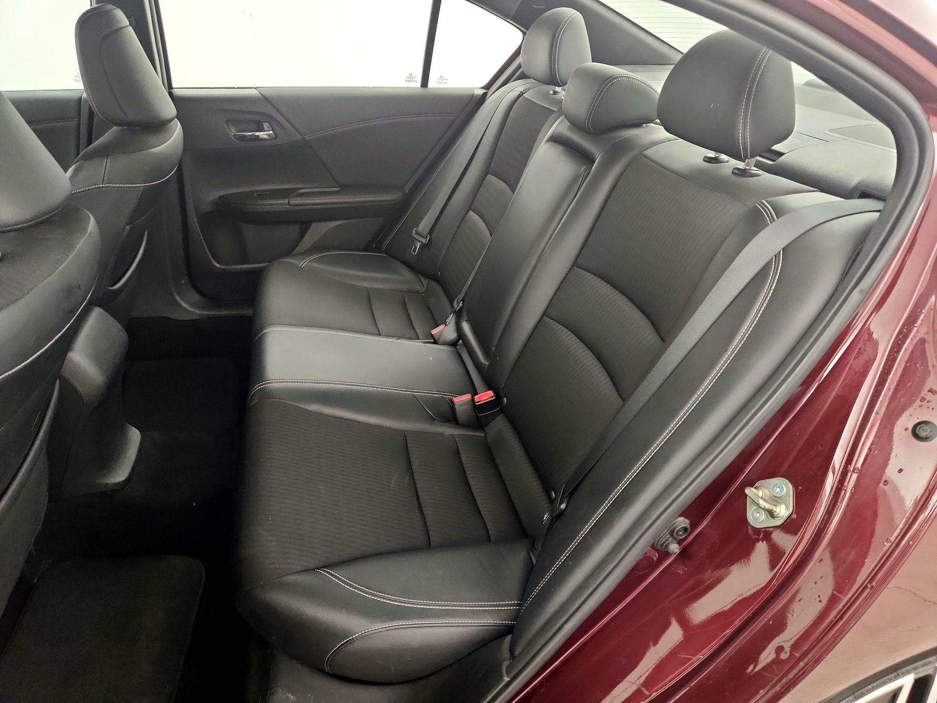 Thumbnail: 2016 Honda Accord - 19