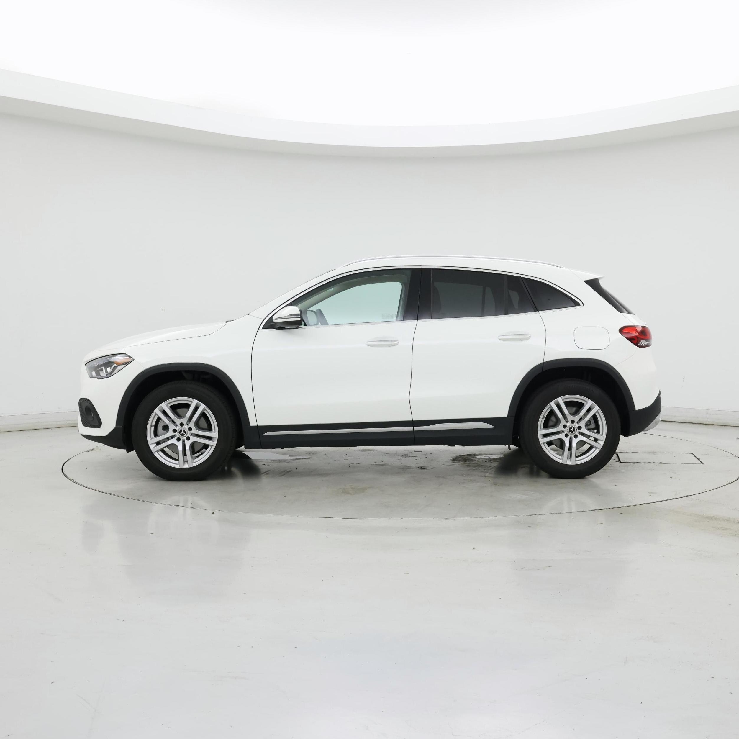 Thumbnail: 2023 Mercedes-Benz GLA - 3