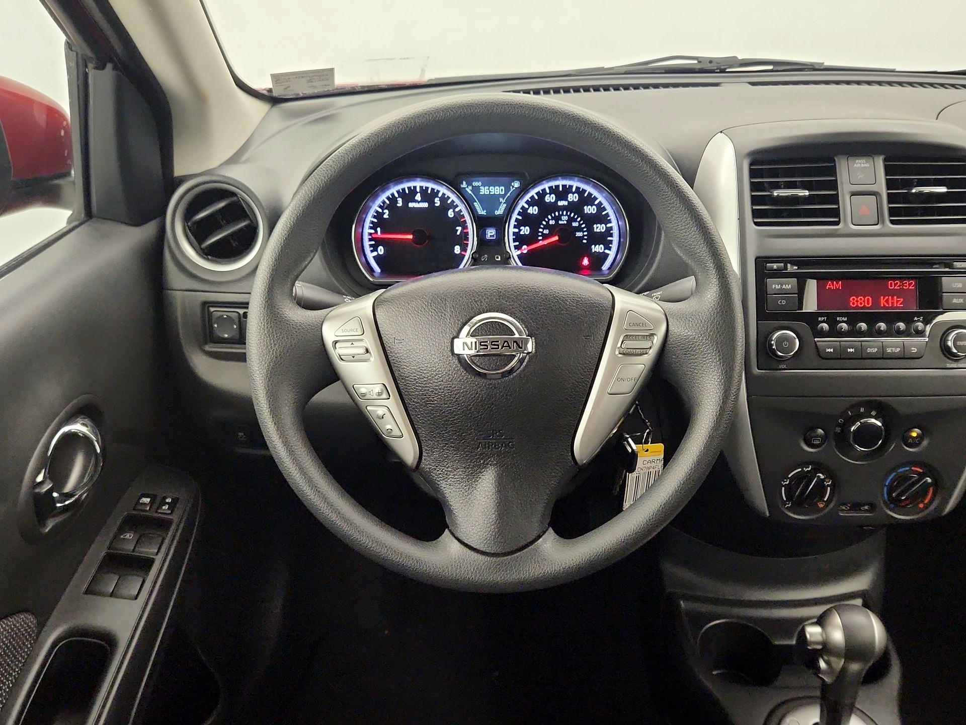 Thumbnail: 2015 Nissan Versa - 10