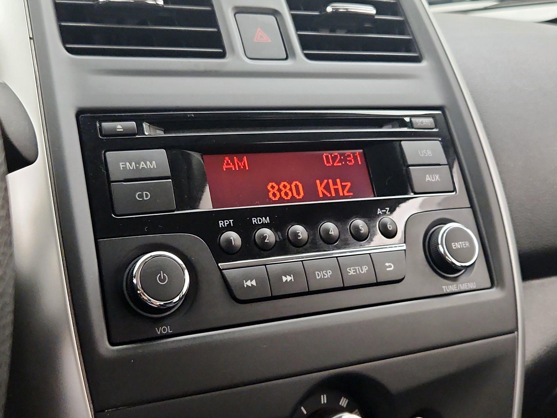 Thumbnail: 2015 Nissan Versa - 14