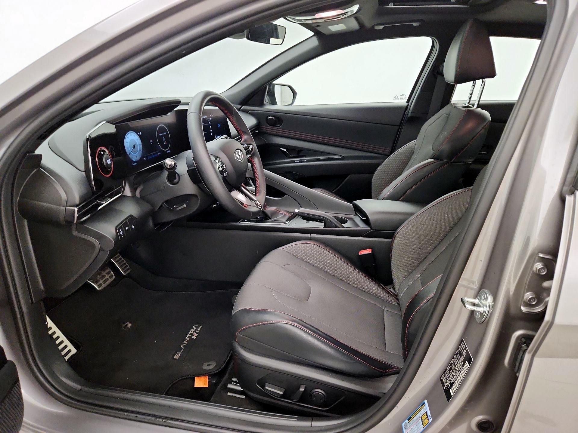 Thumbnail: 2023 Hyundai Elantra - 11