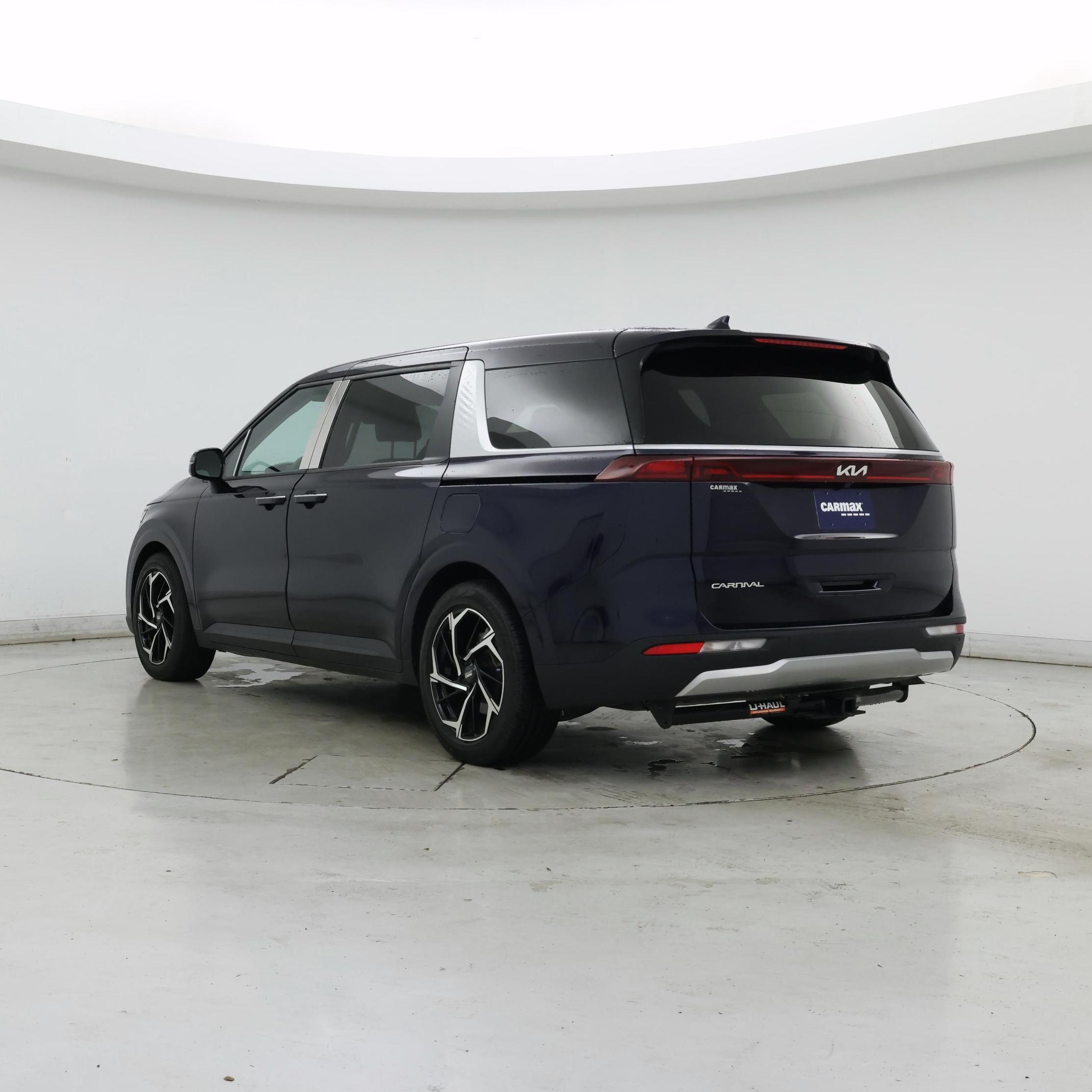 Thumbnail: 2023 Kia Carnival - 2