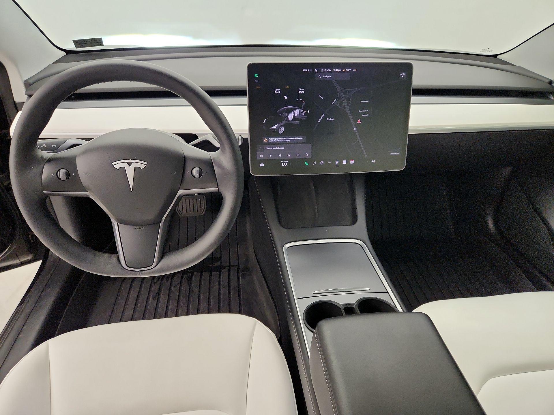 Thumbnail: 2021 Tesla Model 3 - 9